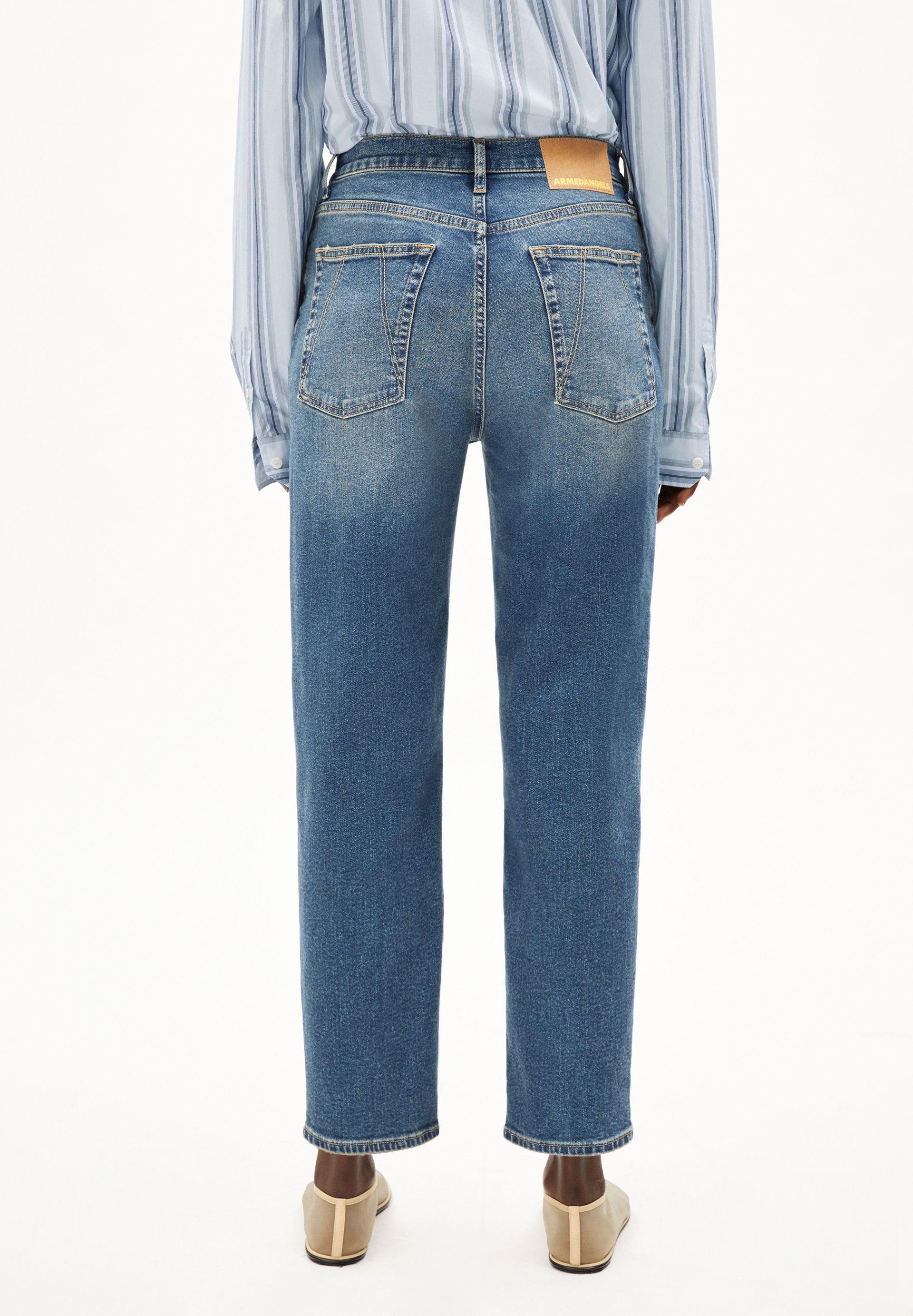 Armedangels Mom-Jeans MAIRAA Mom Jeans aus recyceltem Baumwoll-Mix (Comfort-Stretch) High waist – Bild 4 von 5