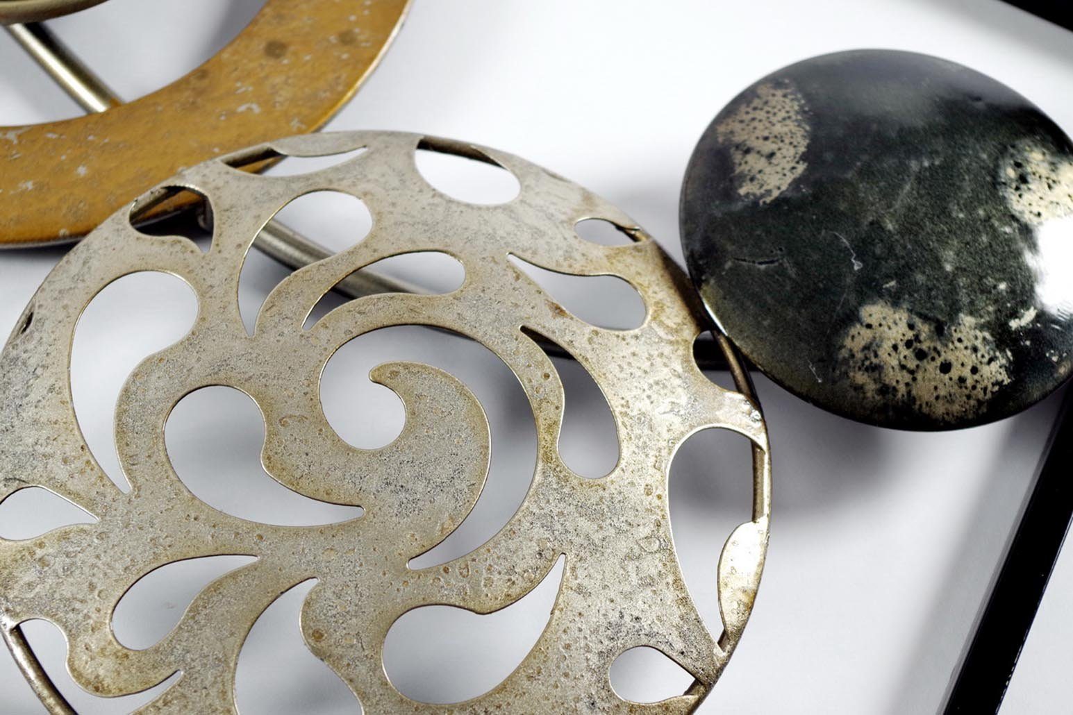 Kobolo Wandbild Metallbild Ringe und Kreise silber gold grau, mit Spiegel – Bild 4 von 5