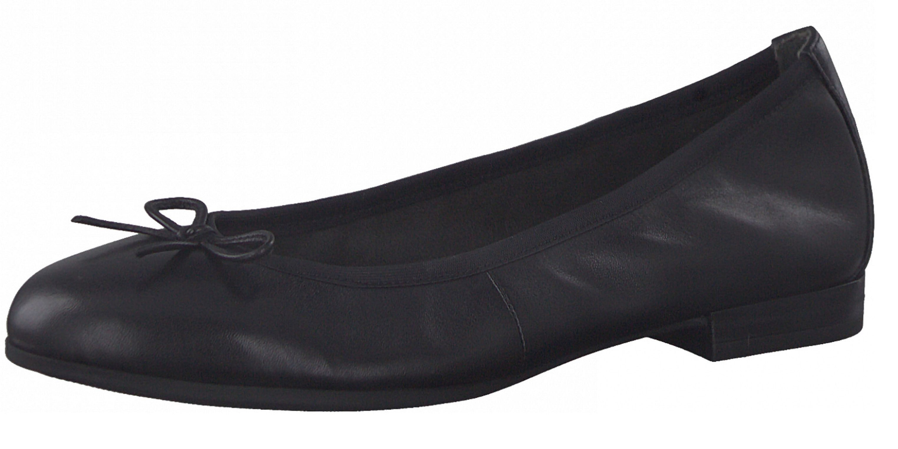 1-22116-28 001 Black Ballerina