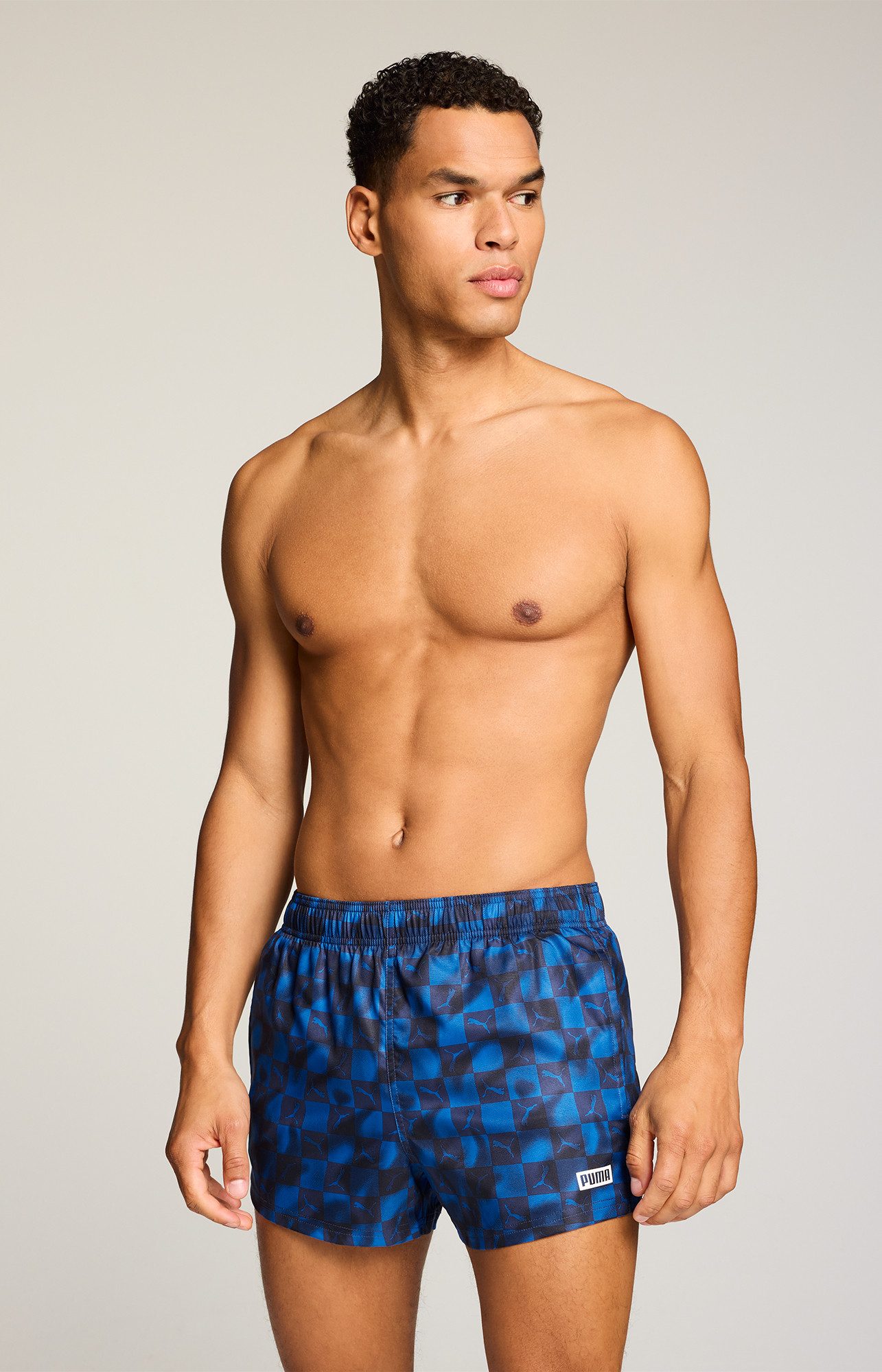 PUMA Badeshorts PUMA SWIM MEN PRINTED CAT SHORT SHORTS mit Gummizug und seitlichen Taschen
