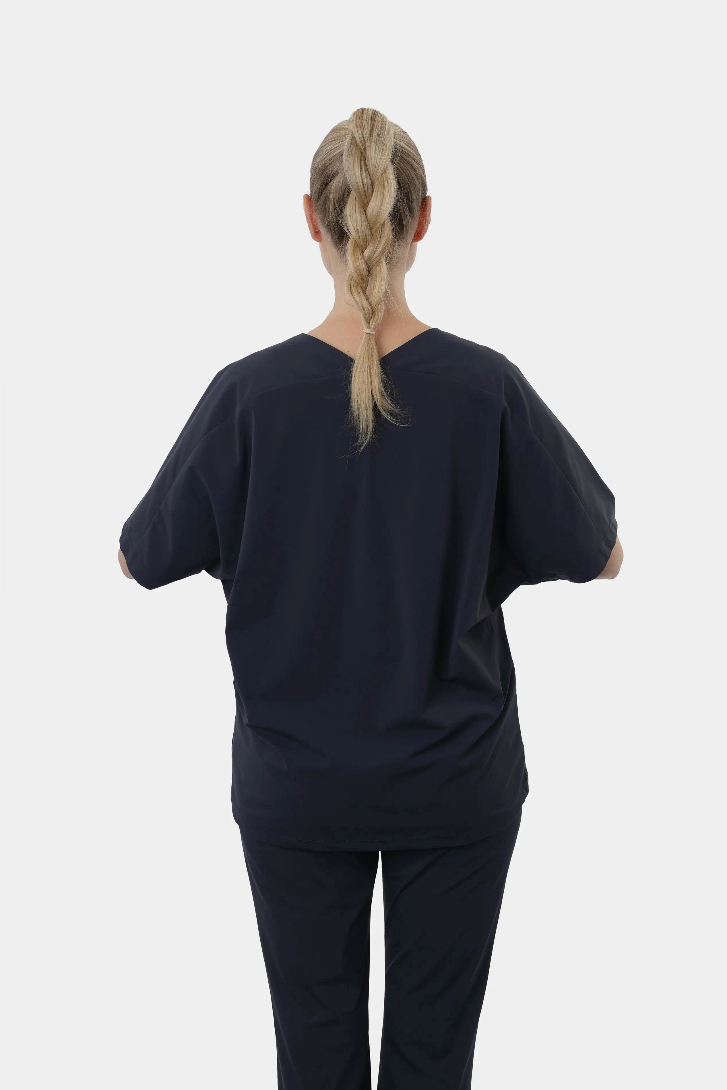 Travel 8 Blusenshirt Damen Wide Fit V-Ausschnitt Blusenshirt Navy – Knitterarm