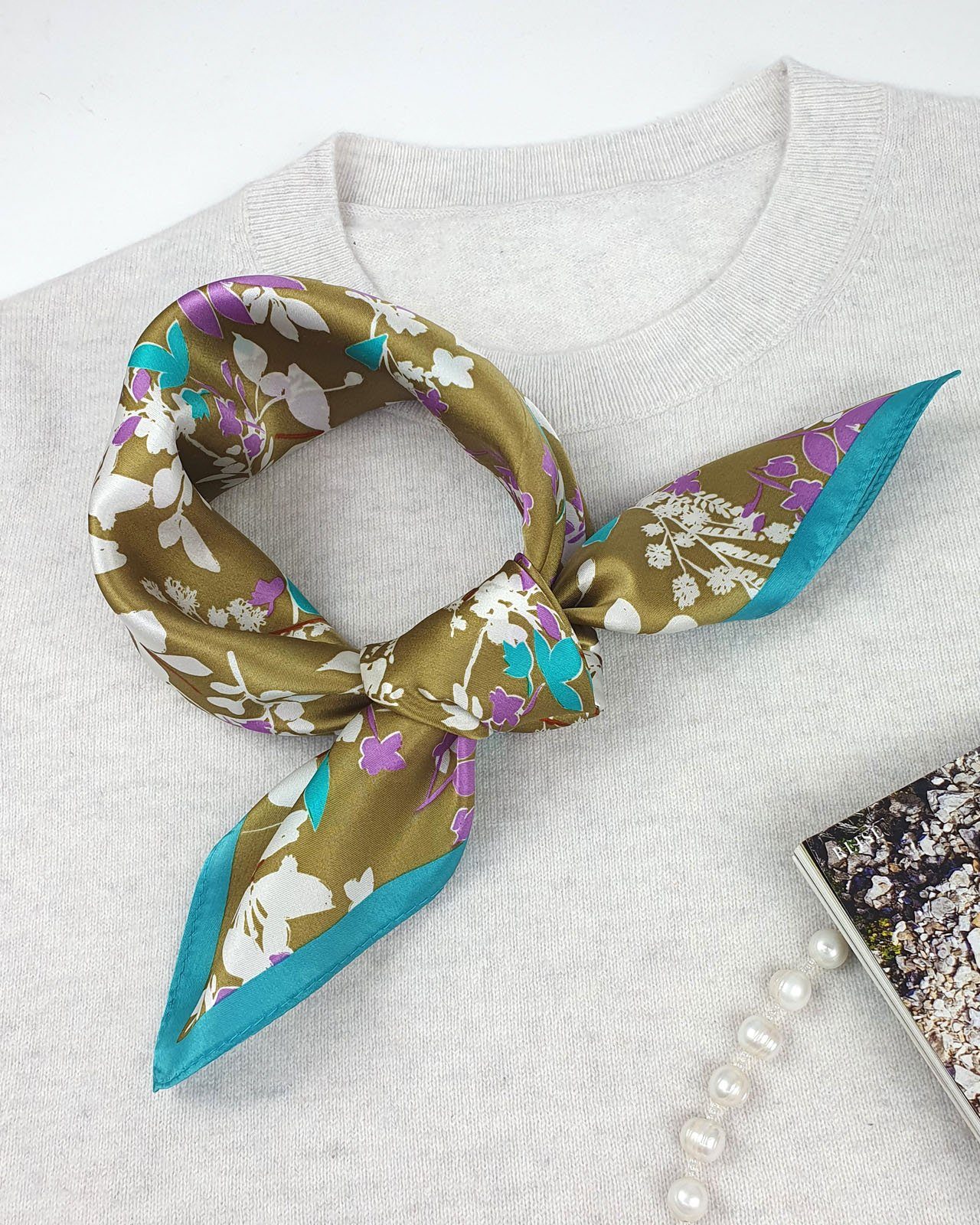 MayTree Seidentuch quadratisch Blütenzweige, türkis, gold, lila, Nickituch, günstig online kaufen