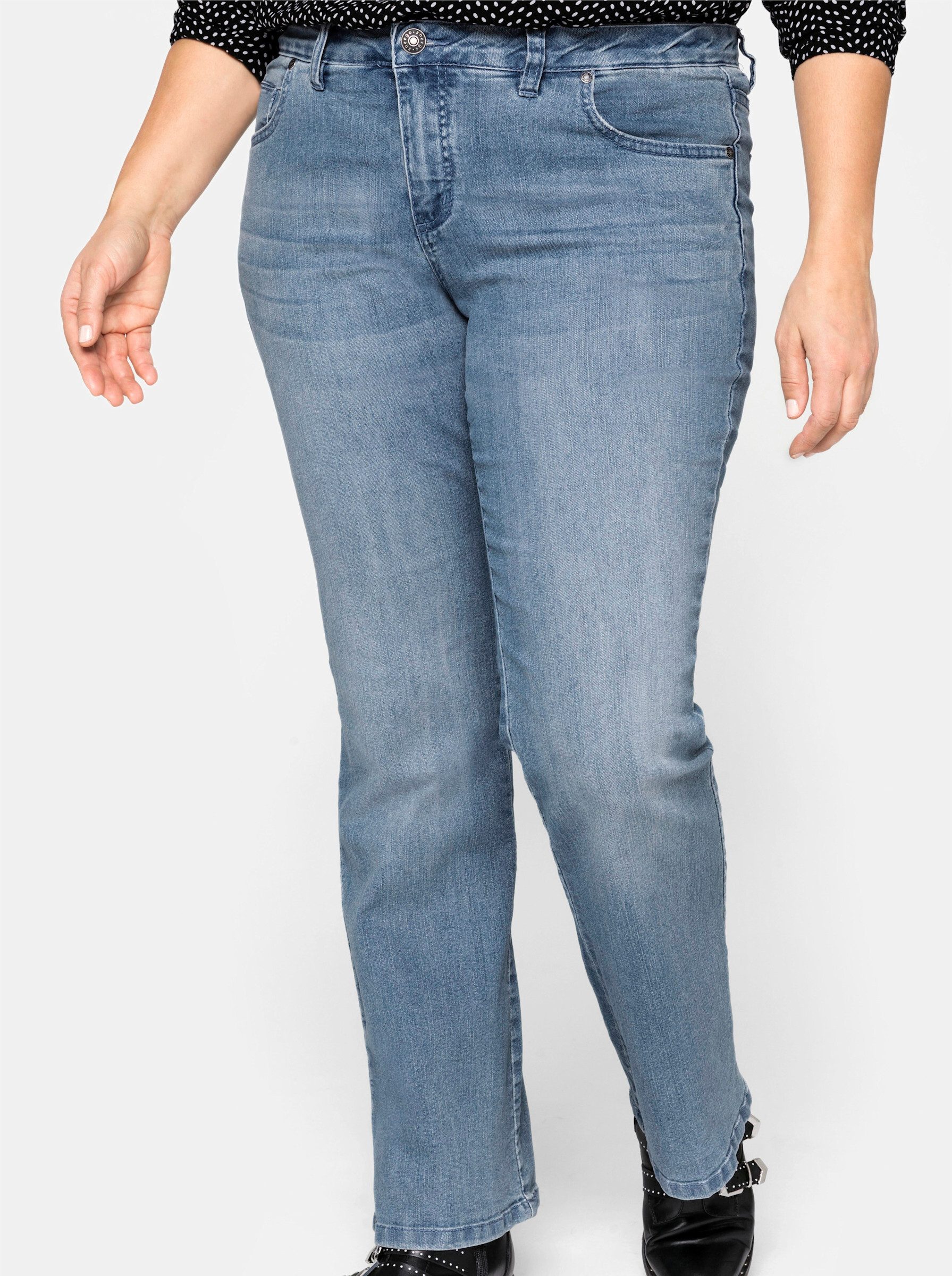 Sheego Bequeme Jeans Bootcut-Jeans . in 5-Pocket-Form, mit Used-Effekten günstig online kaufen