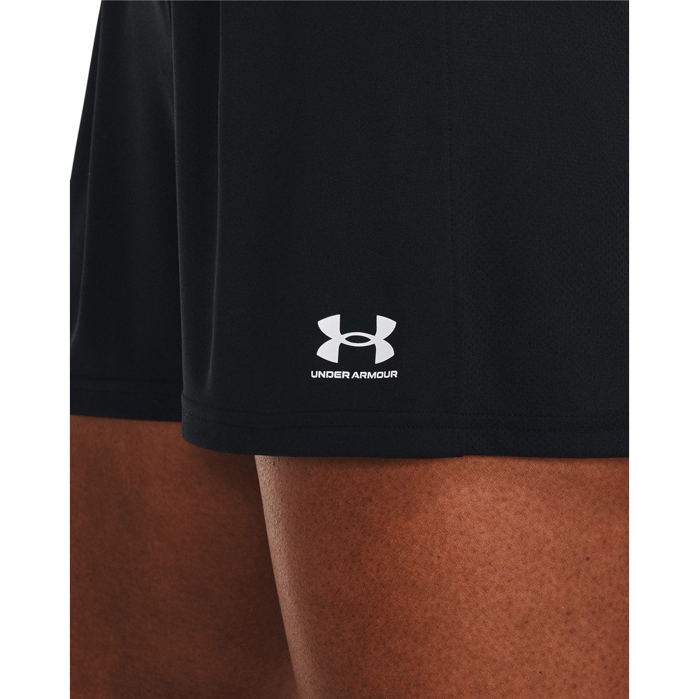 Under Armour® Trainingsshorts UA W'S CH. KNIT SHORT sportliche Trainingsshorts, für Fußballspielen geeignet, aus Polyester