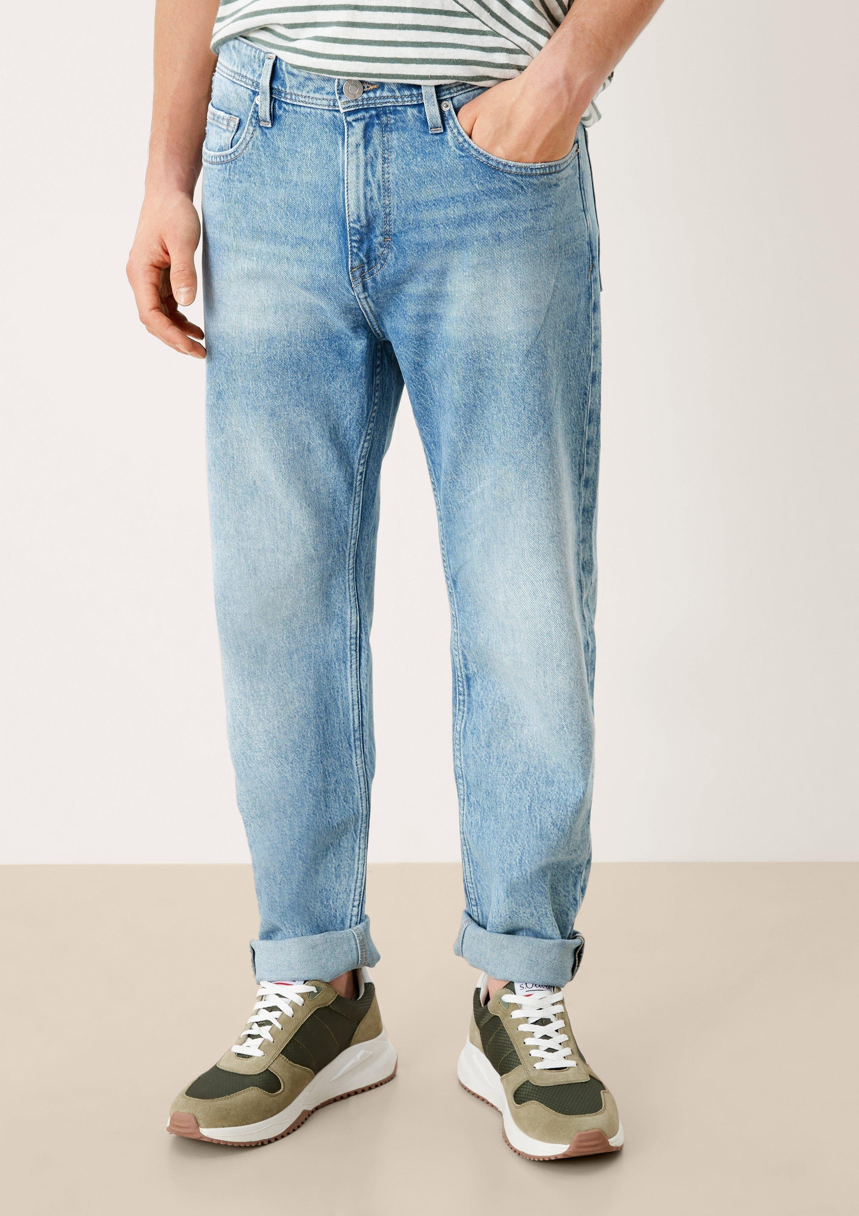 s.Oliver Stoffhose Relaxed: Waschung, leg-Jeans Leder-Patch Tapered