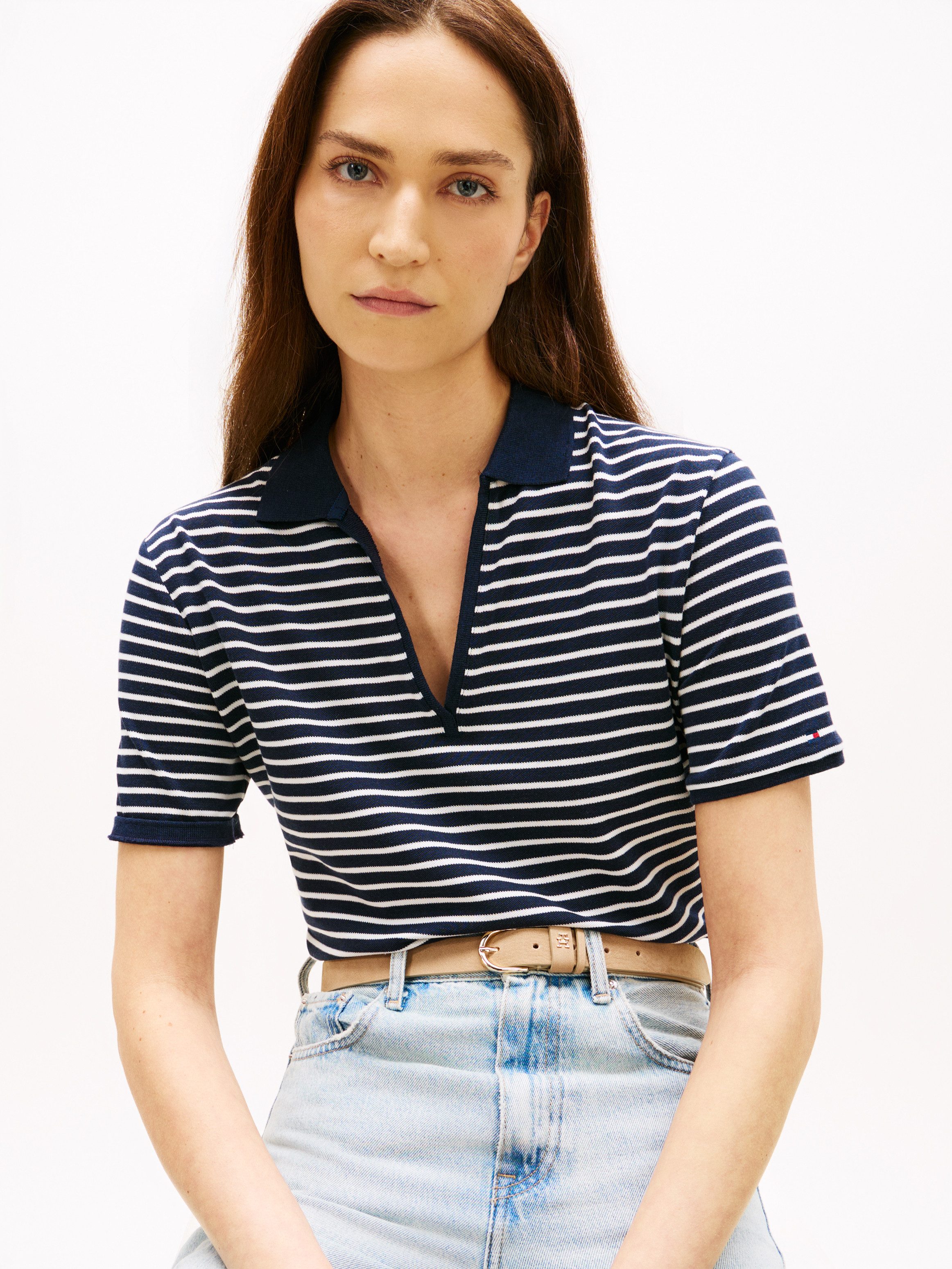 Tommy Hilfiger Poloshirt LYOCELL PIQUE OPEN-NK SS POLO mit kleinem Logo-Stick