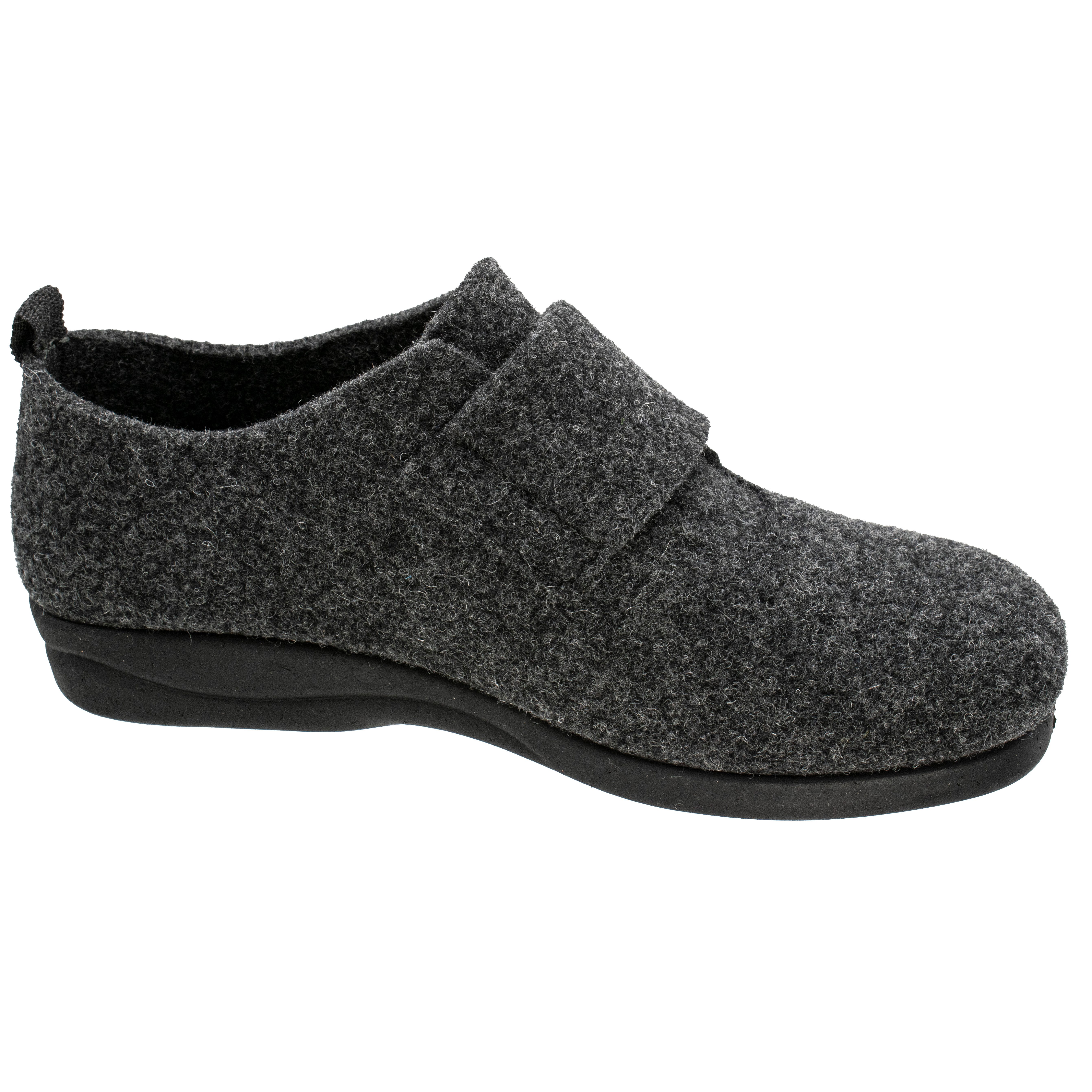 Fischer-Markenschuh Corneluis Hausschuh aus recyceltem PET Filz, Weite L, rutschhemmende Gummi-Laufsohle