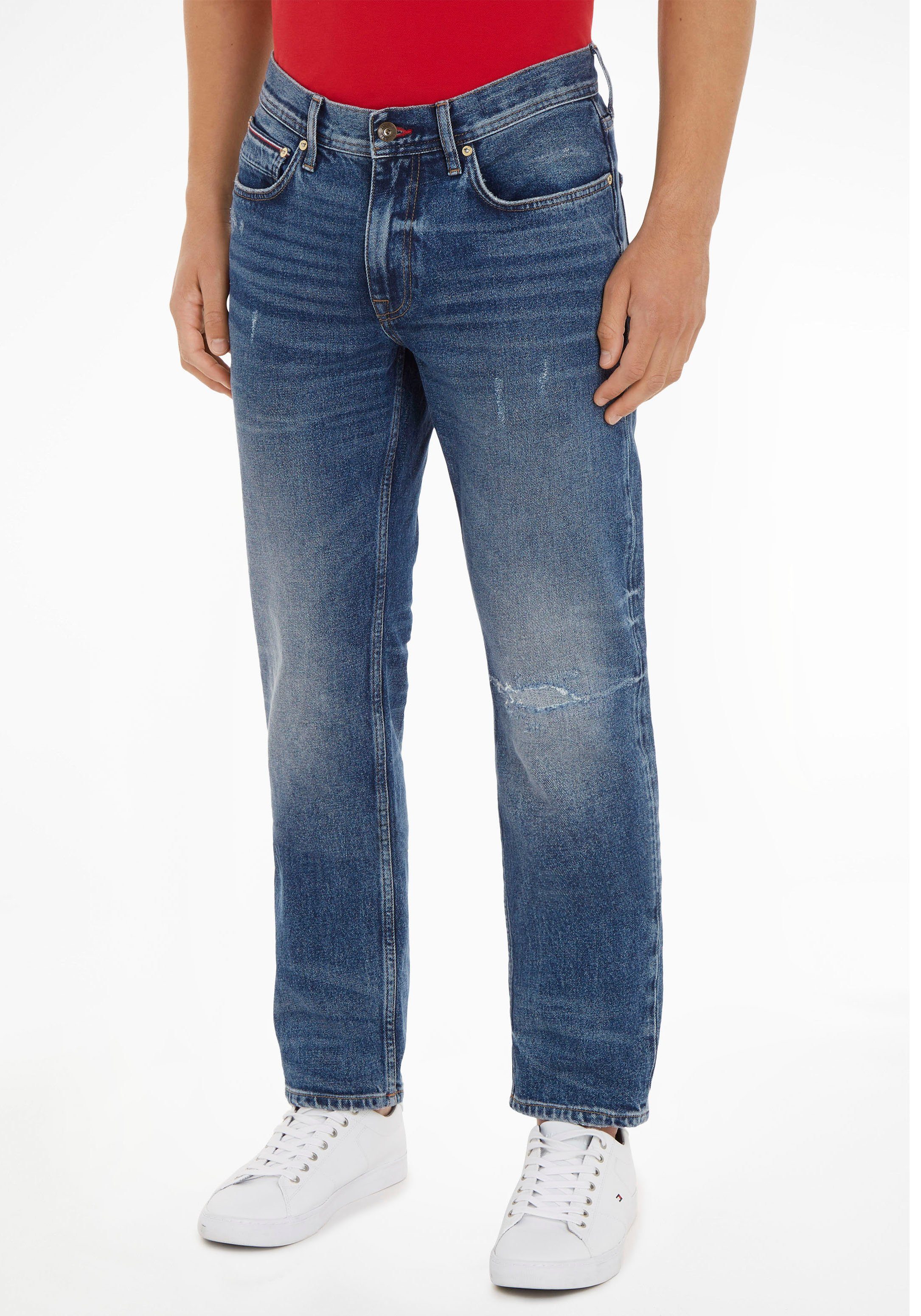 Tommy Hilfiger Destroyed-Jeans STRAIGHT DENTON STR 4YRS REPAIR mit Riss am  linken Knie