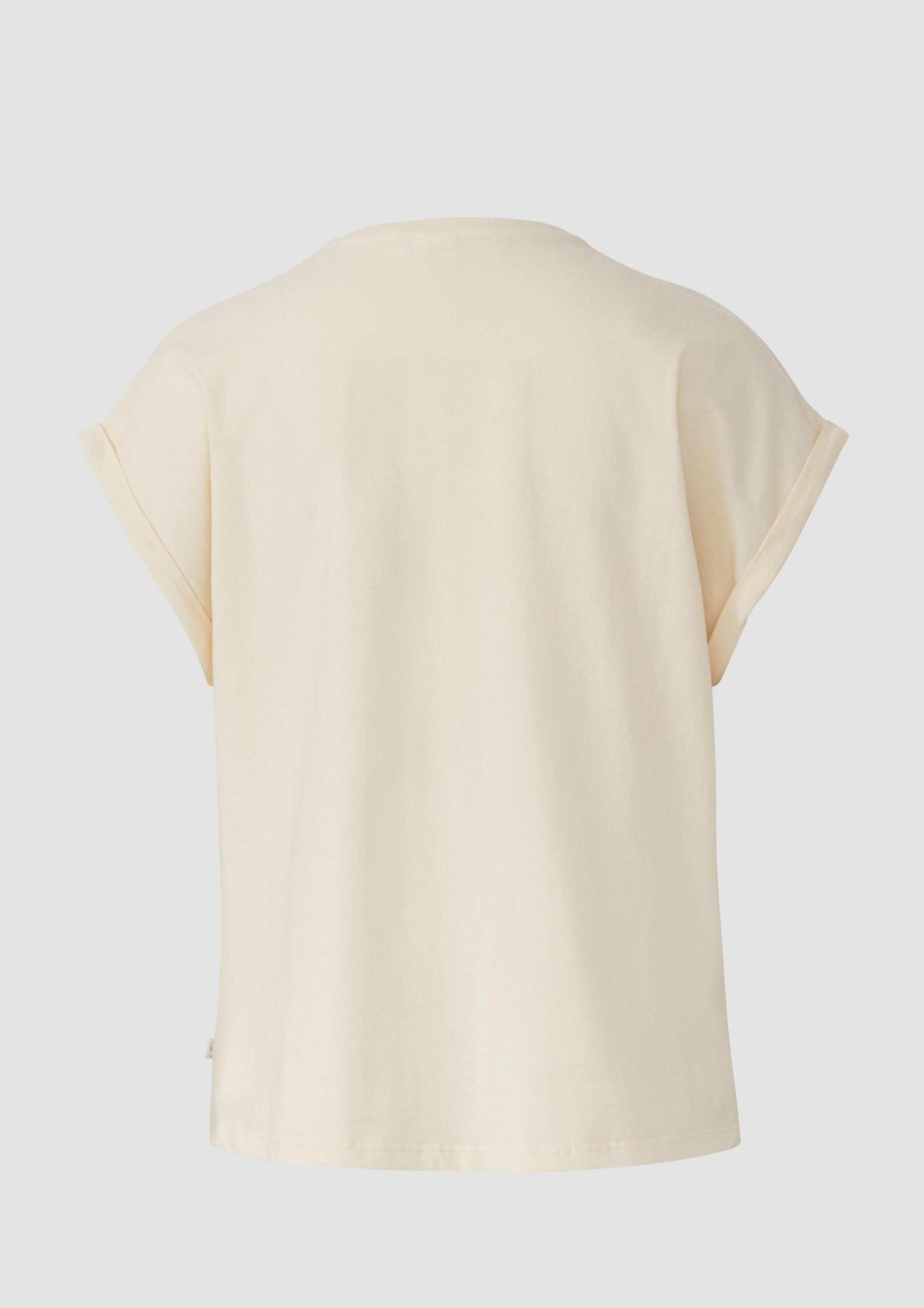 QS Kurzarmshirt T-Shirt Lockeres T- Shirt mit Ärmelaufschlag und Frontprint günstig online kaufen