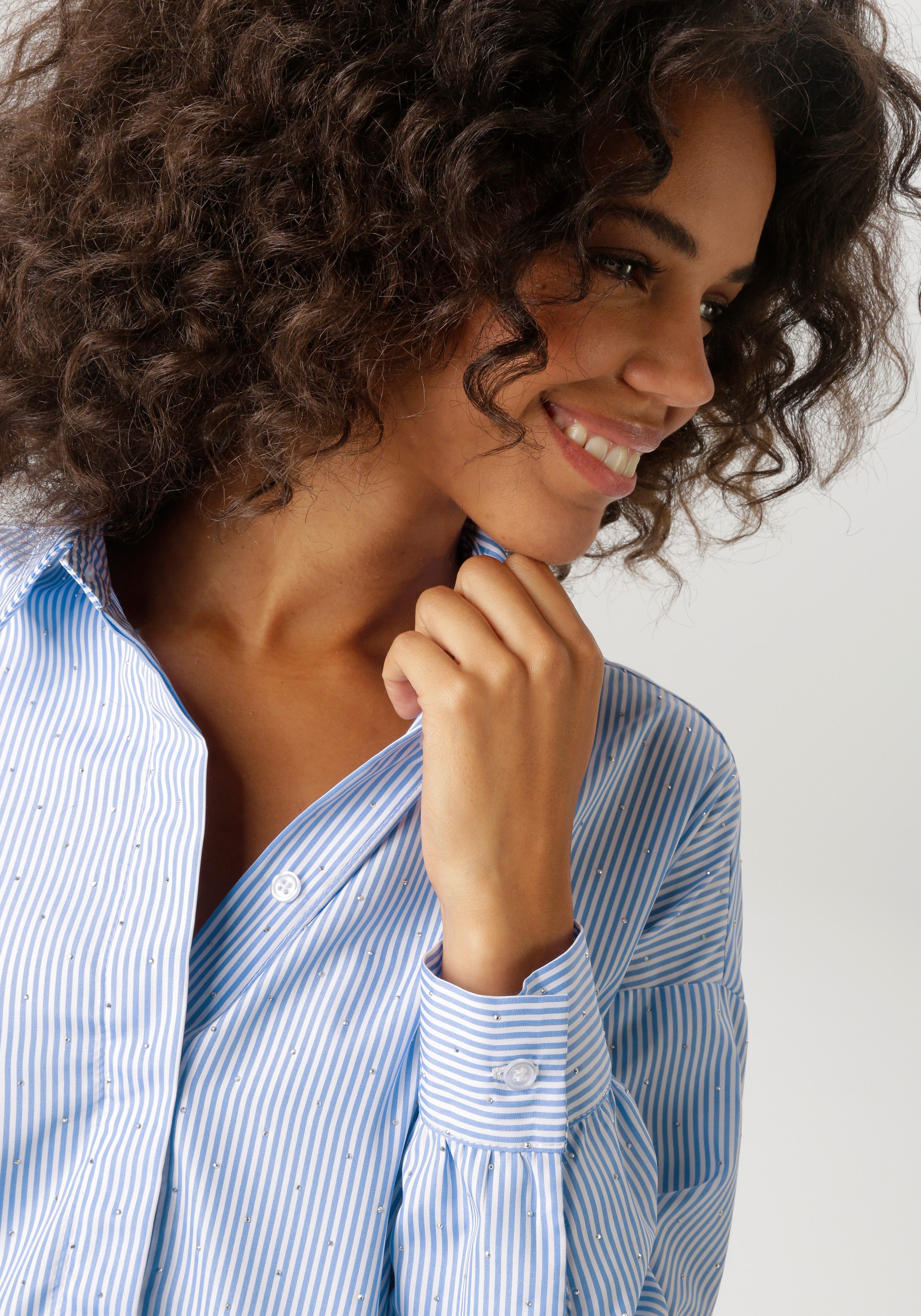 Aniston CASUAL Hemdbluse, gestreift und mit Glitzersteinchen verziert - NEUE KOLLEKTION