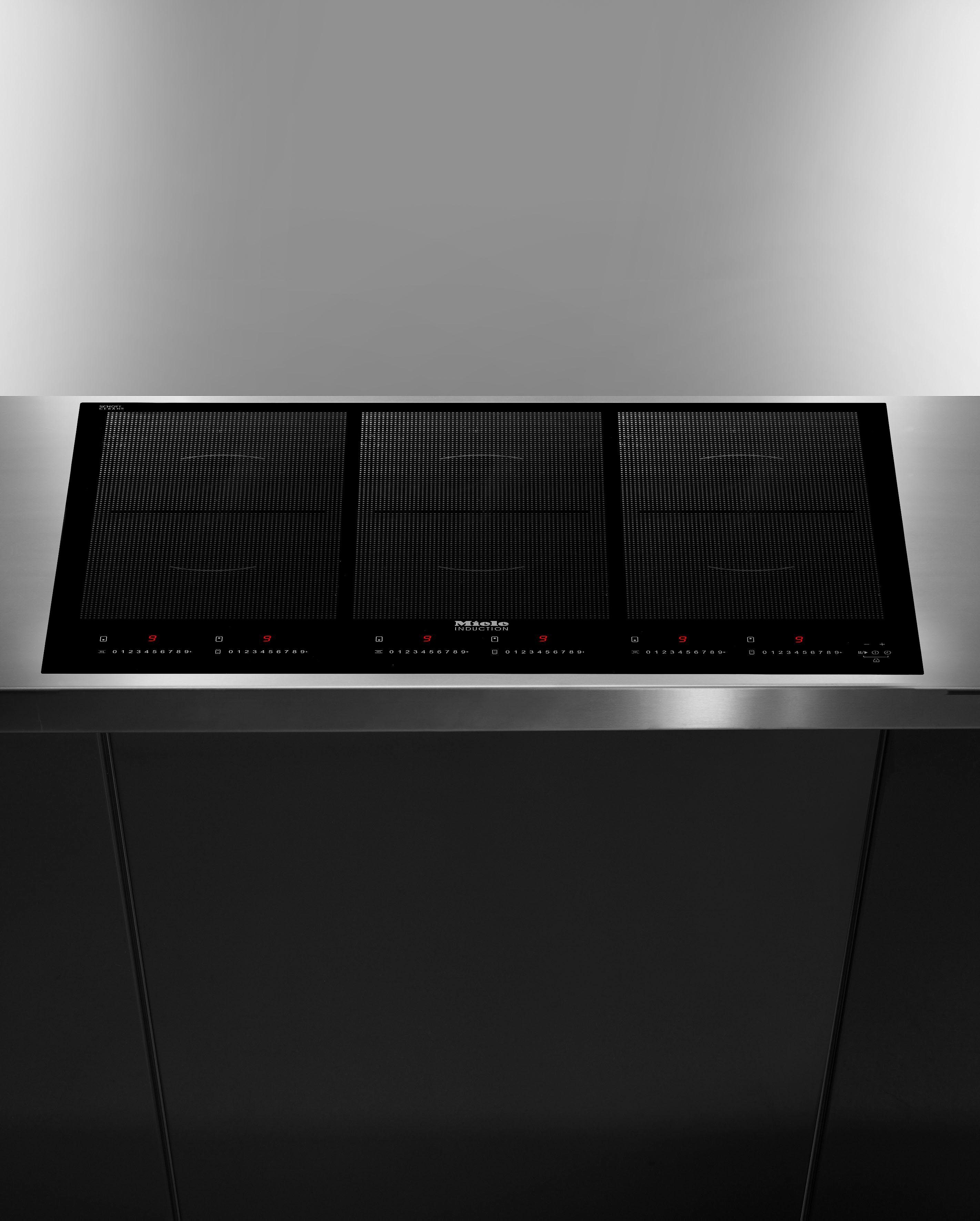 Miele Flex-Induktions-Kochfeld KM 6367-1, Flexibel und schnell – 6 Kochzonen