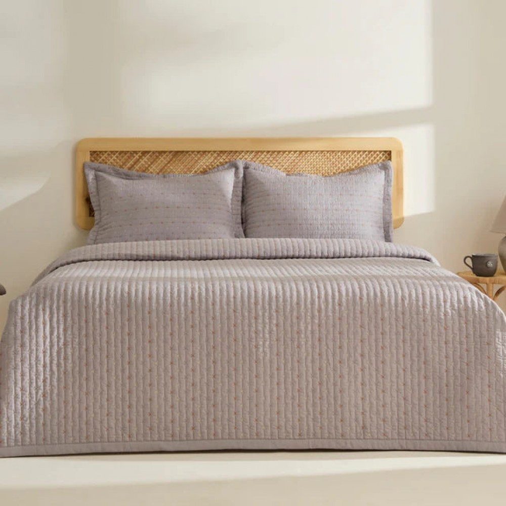 Karaca Tagesdecke Margot Bettüberwurf Set Grau 230x240cm + 2(50x70) cm günstig online kaufen