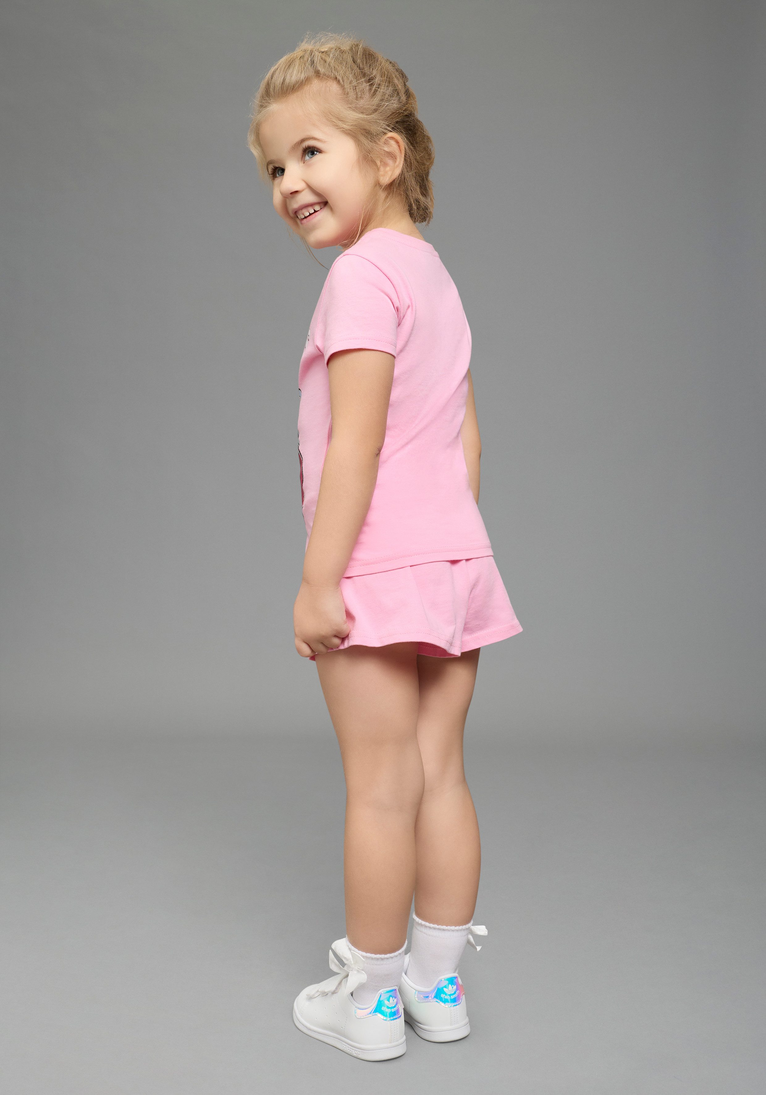 KIDSWORLD Shirt & Shorts PRINCESS 2tlg. Set: Scheewitttchen, Ariel & Freundinnen - Disney (Set, 2-tlg) aus Baumwolle, Single Jersey Material