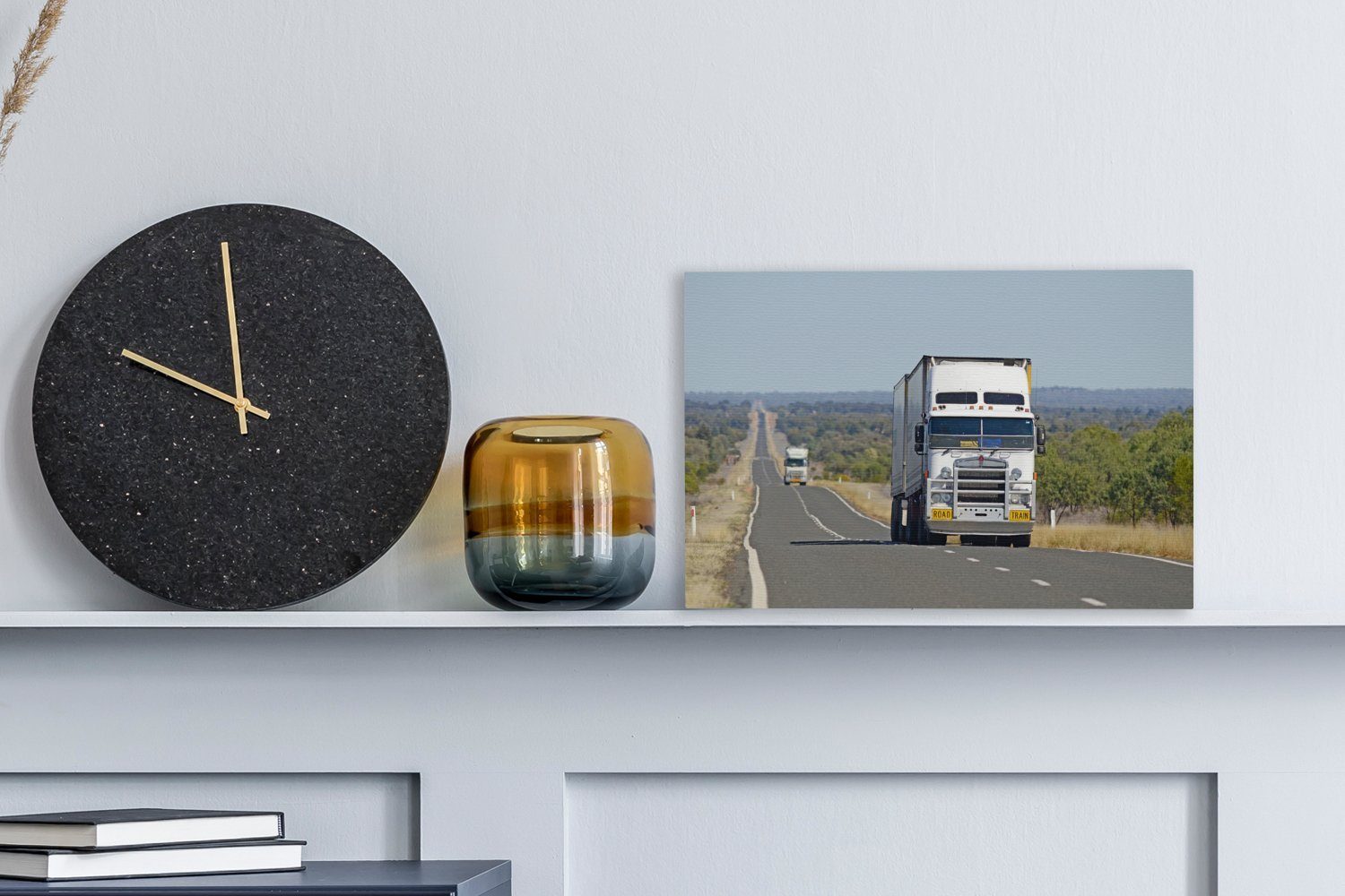 OneMillionCanvasses® Leinwandbild Lastwagen an Leinwandbilder, Aufhängefertig, einem St), Wanddeko, 30x20 Wandbild sonnigen Tag, cm (1