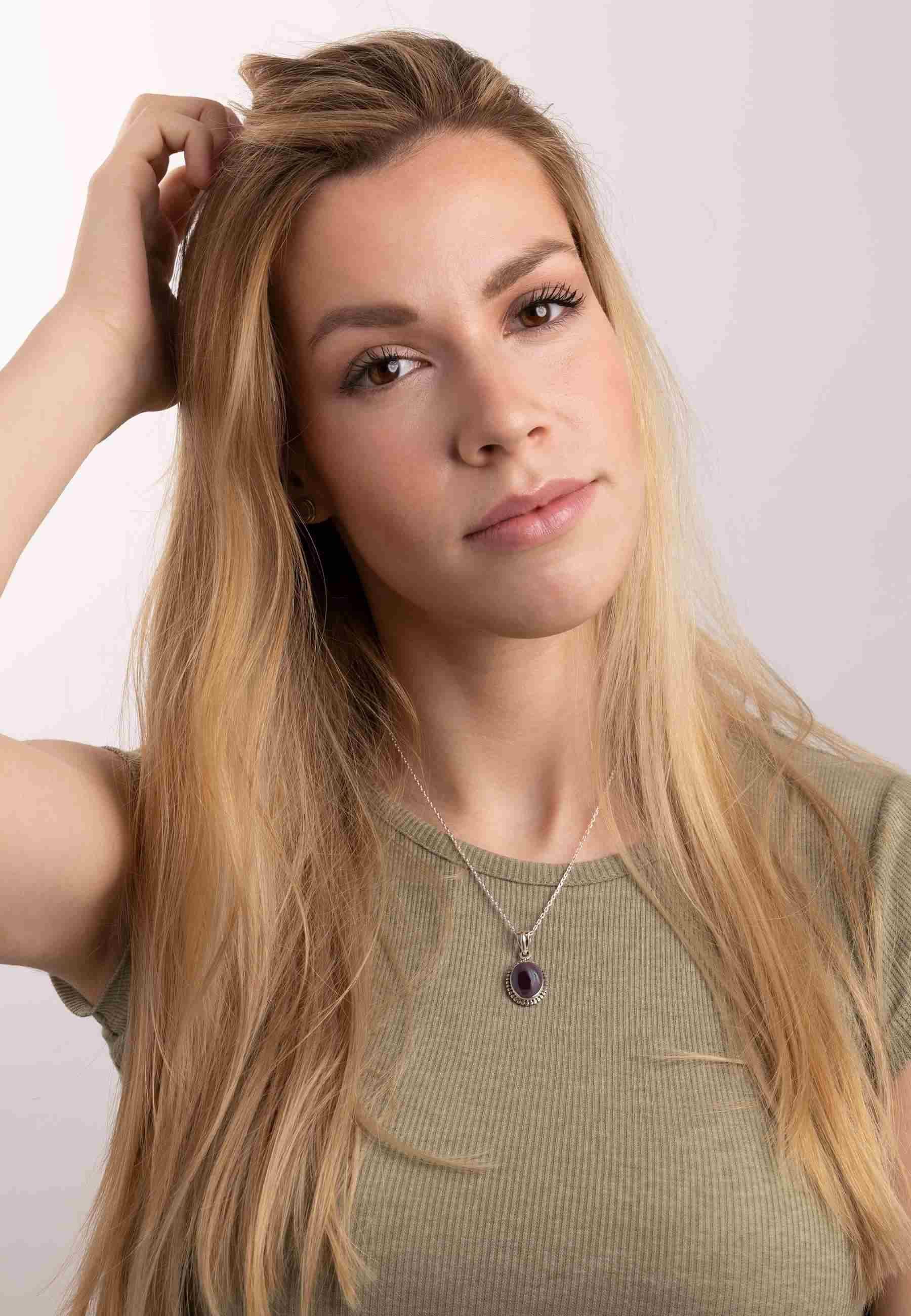 mantraroma Kette mit Anhänger PUNTI aus 925 Silber mit Granat (Kettenanhäng günstig online kaufen