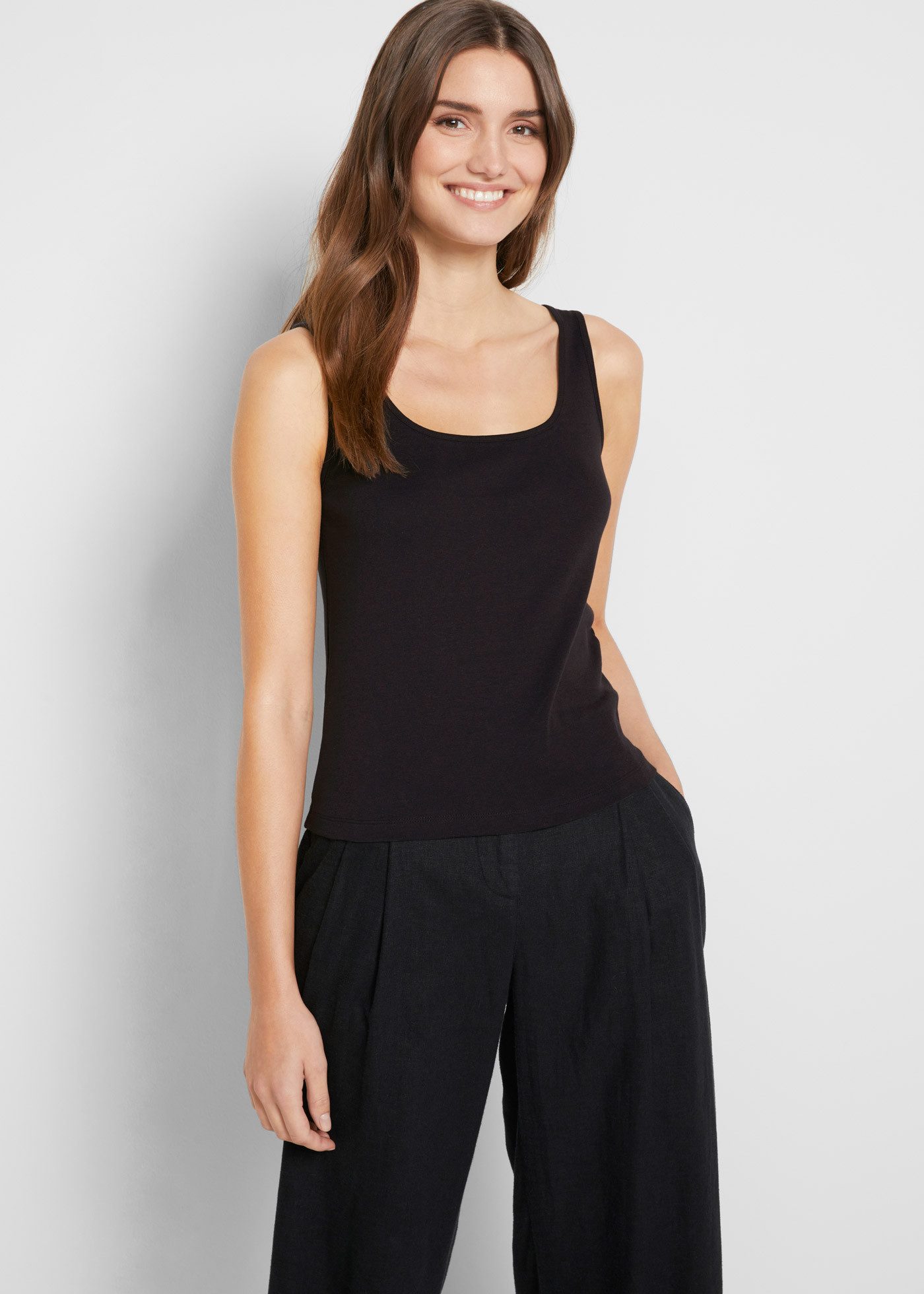 bonprix Tanktop mit normalen Trägern, mit dezentem Carré-Ausschnitt, eng anliegend