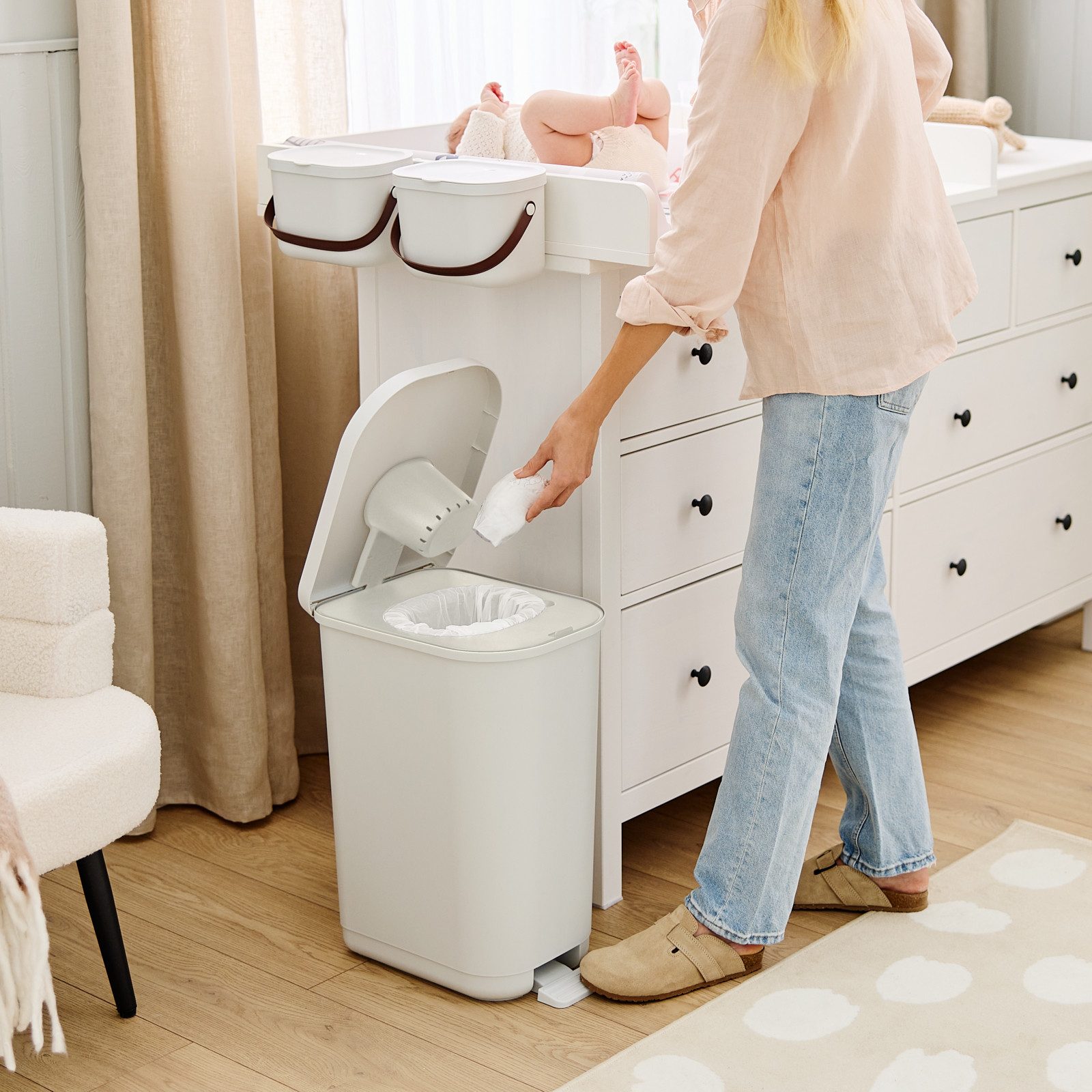 Rotho Babydesign Windeleimer, geruchsdicht, wandelbar zum klassischen Mülleimer