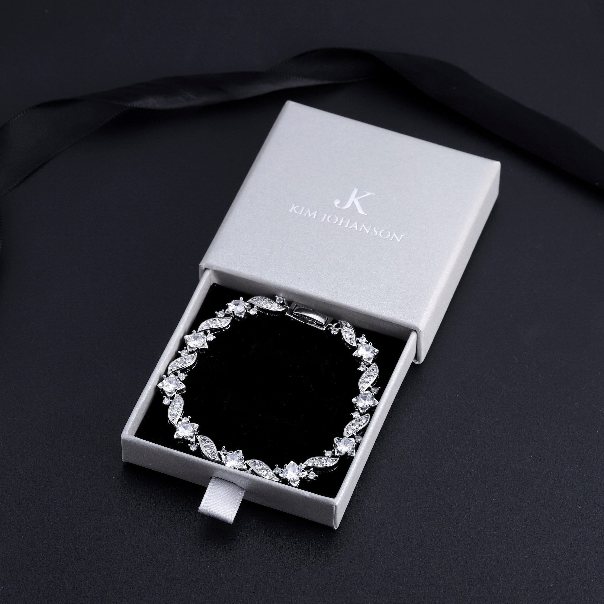 Kim Johanson Tennisarmband Wave (1-tlg), mit Zirkonia Kristalle