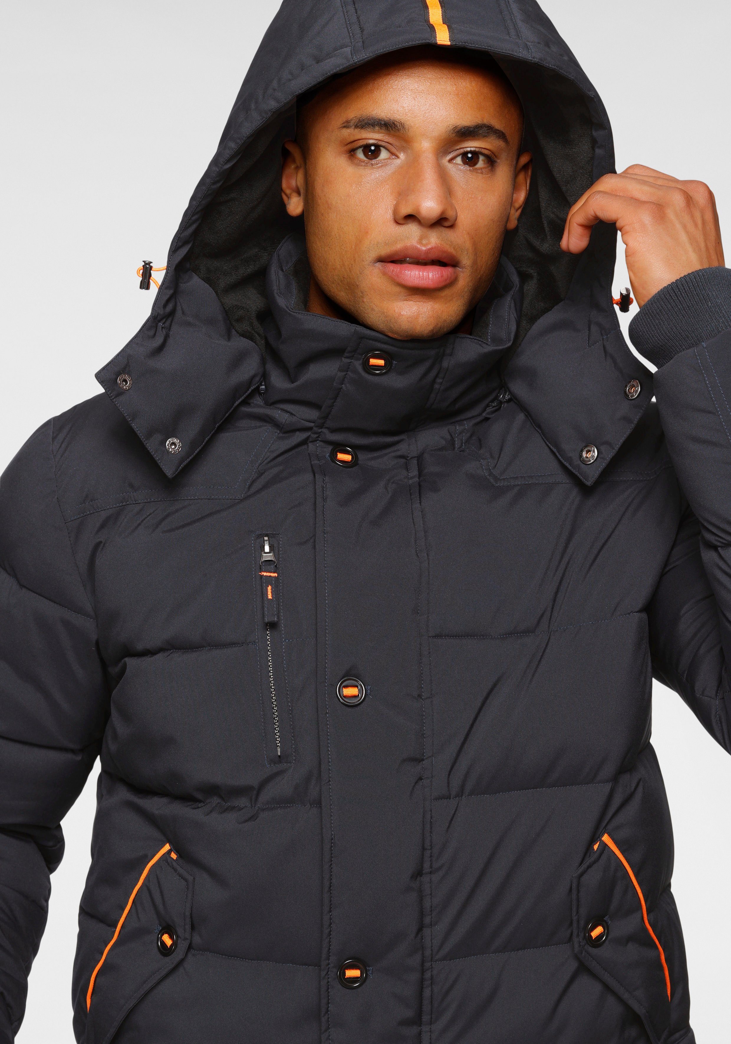 Bruno Banani Steppjacke Winterjacke mit Fellimitat und abnehmbarer Kapuze
