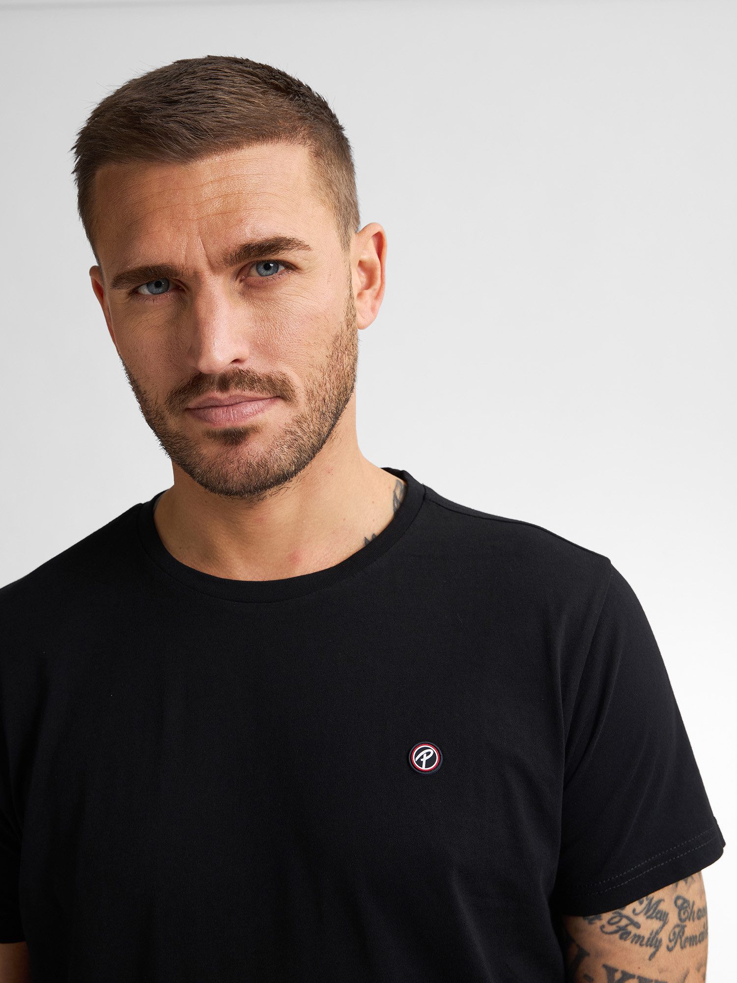 Petrol Industries Rundhalsshirt mit Logo Stickerei