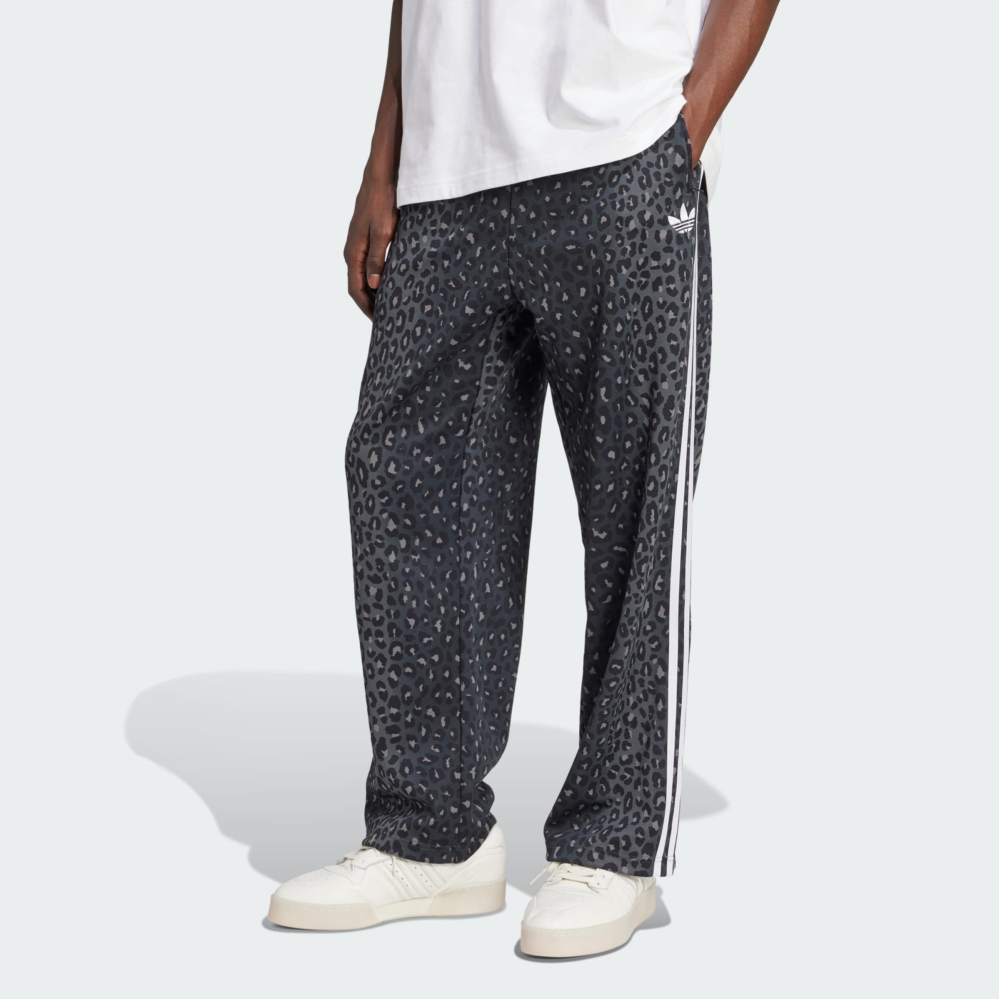 adidas Originals Sweatpants FIREBIRD LOOSE LEOPARD TRAININGSHOSE (1-tlg) günstig online kaufen