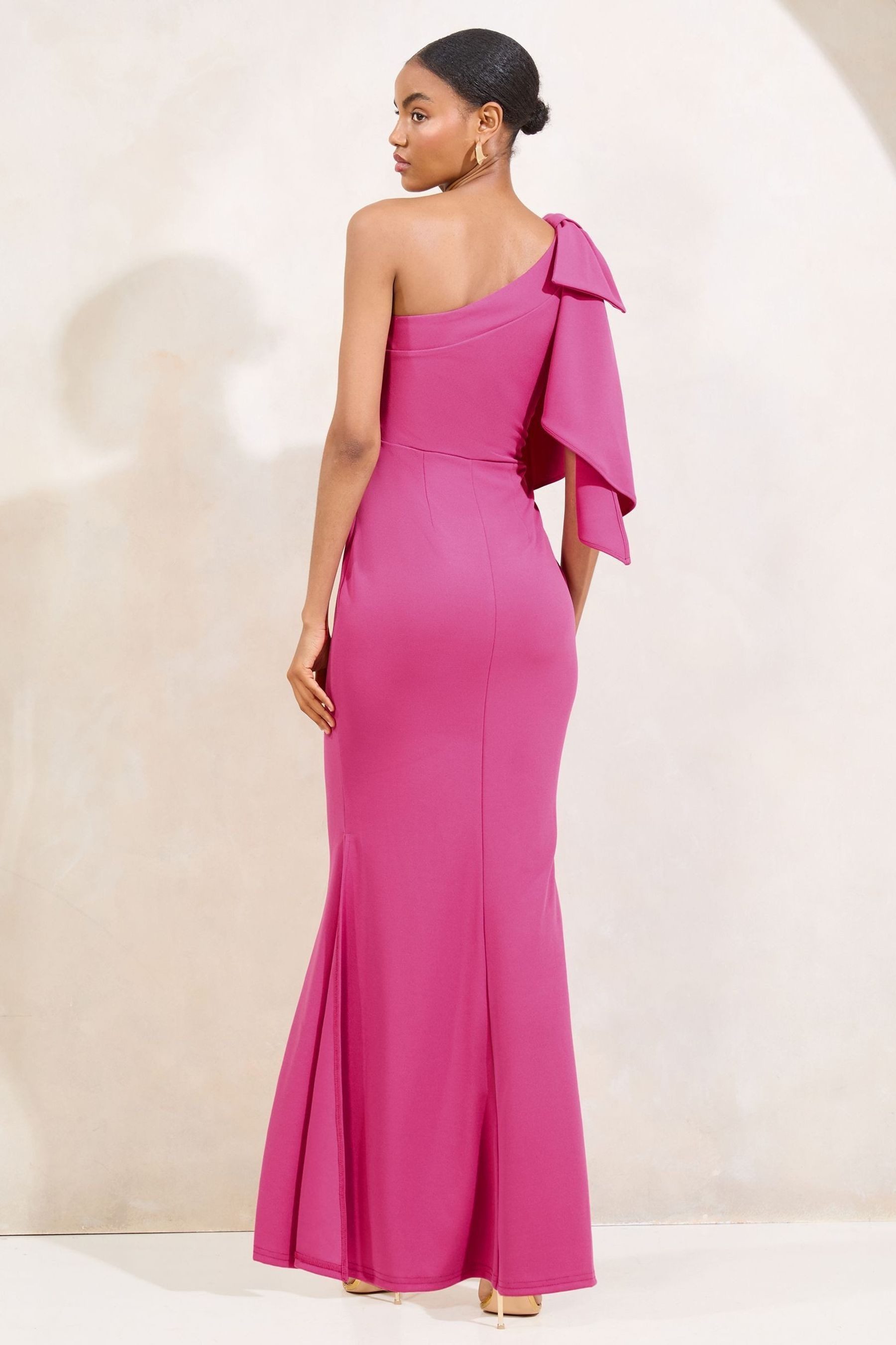 LIPSY One-Shoulder-Kleid Lipsy One-Shoulder-Maxikleid mit Schleife, Regular günstig online kaufen