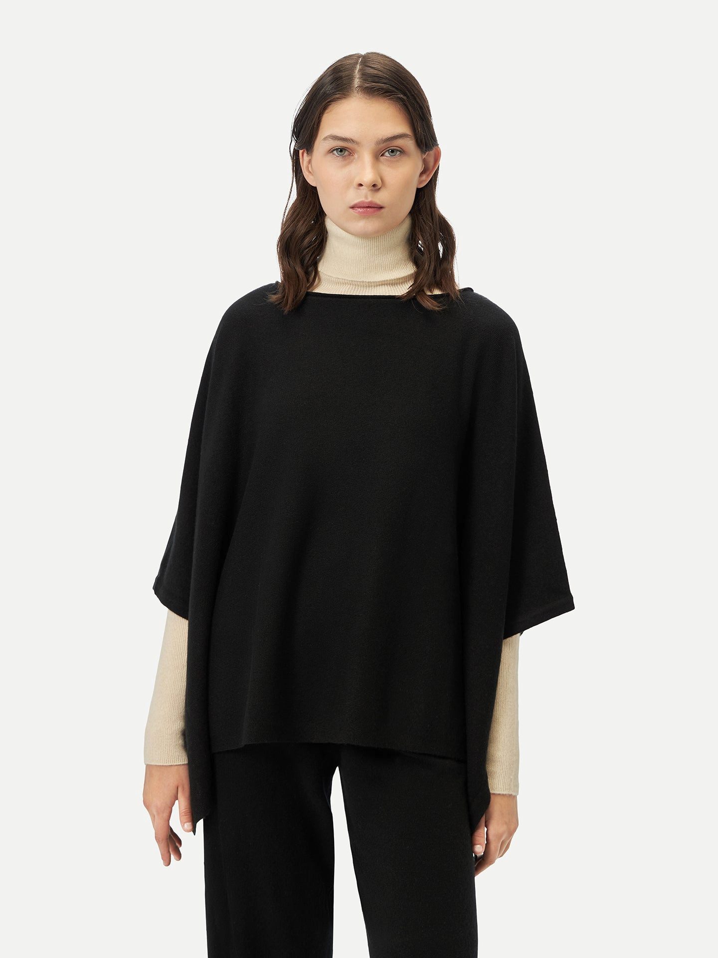 GOBI Cashmere Poncho Kaschmir-Poncho mit U-Boot-Ausschnitt
