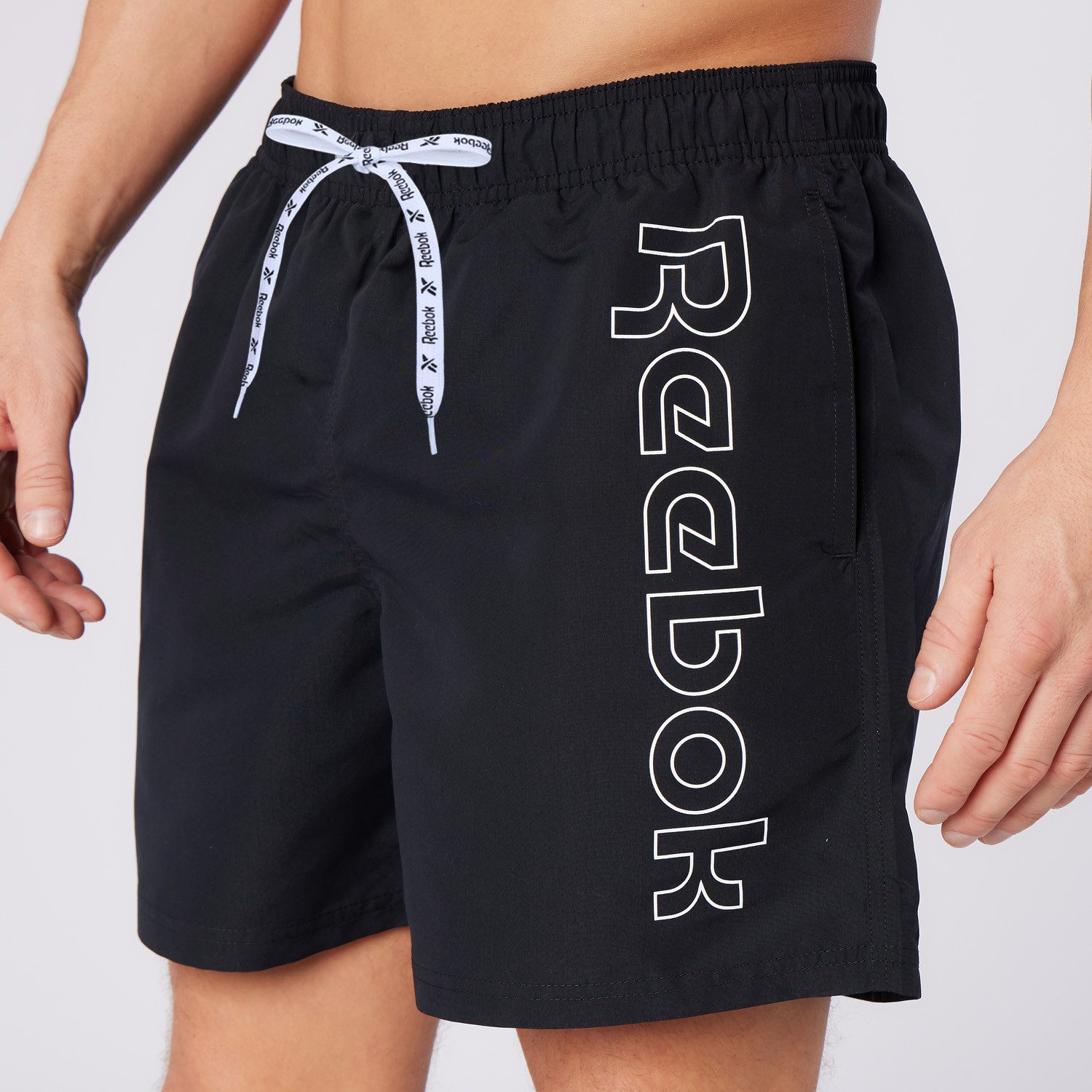 Reebok Badeshorts Abbott mit Tunnelzug und seitlichen Taschen günstig online kaufen