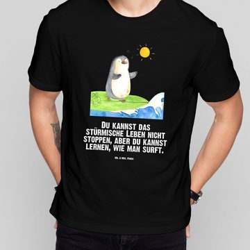 Mr. & Mrs. Panda T-Shirt Pinguin Surfer - Schwarz - Geschenk, Hawaii, Sprüche, Portugal, Jungg (1-tlg)