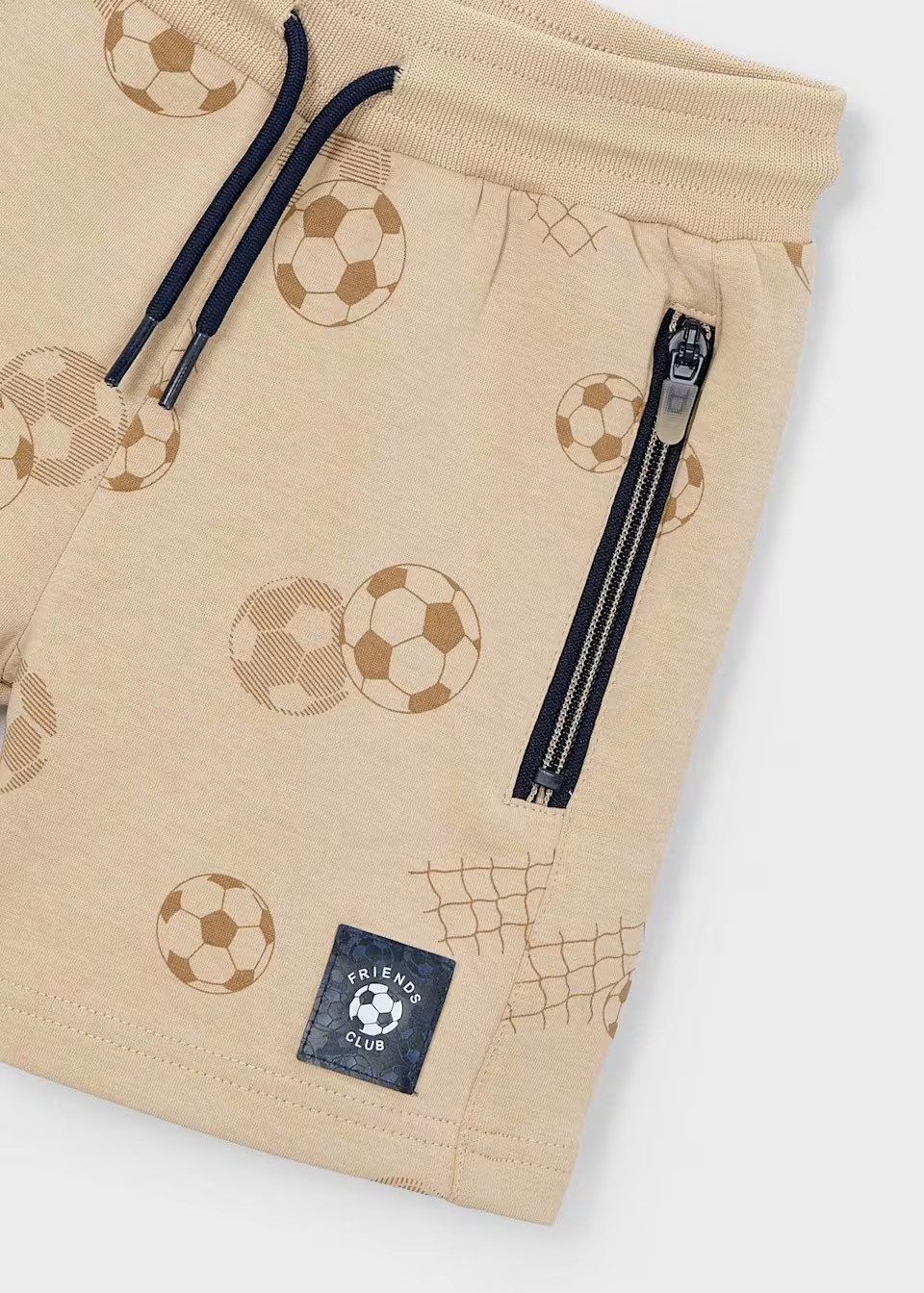Mayoral Bermudas Jungen Bermudas mit Reißverschlusstaschen und Fußball-Print, beige