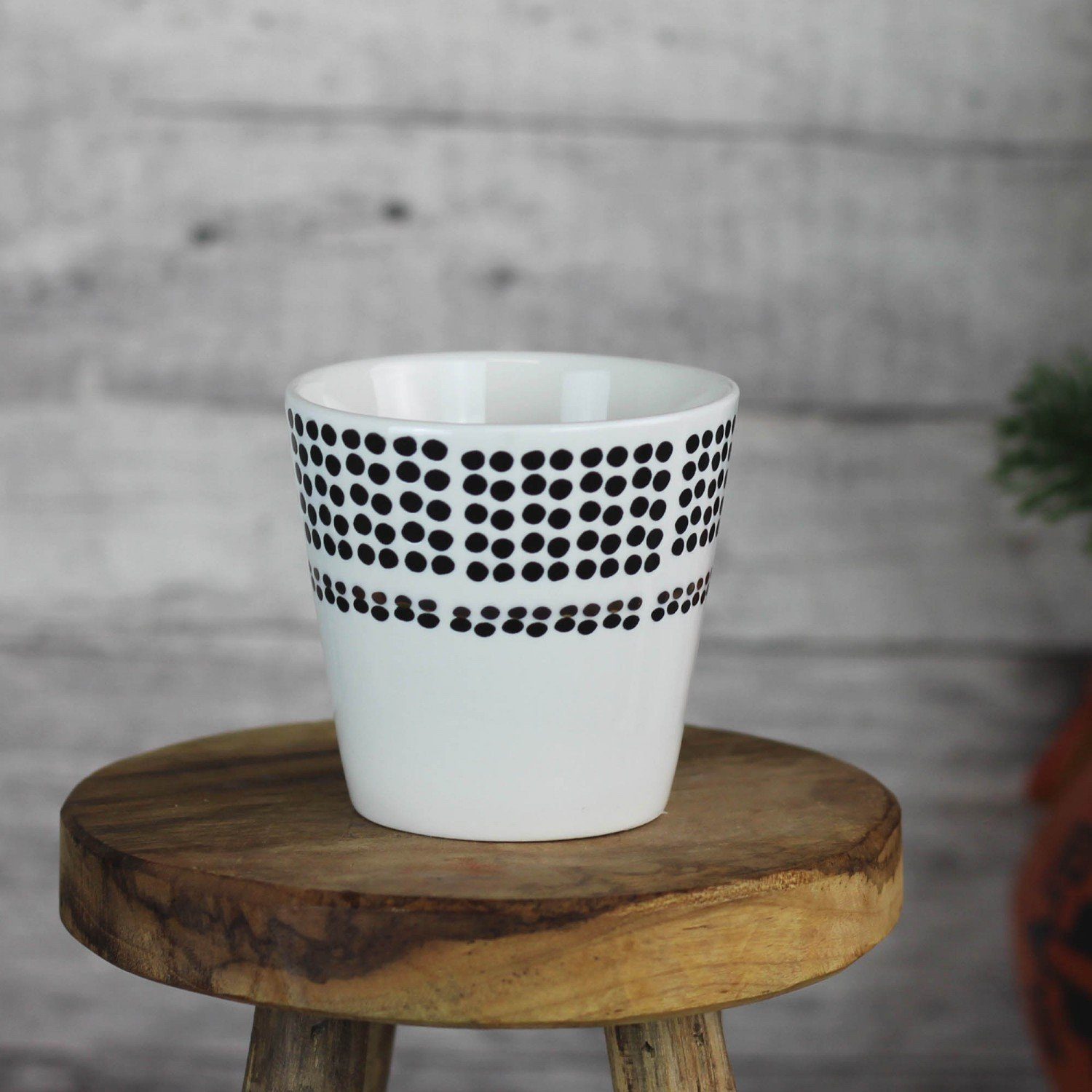 Kaffeetasse Puntitos aus Becher weiß, Keramik Tasse mitienda