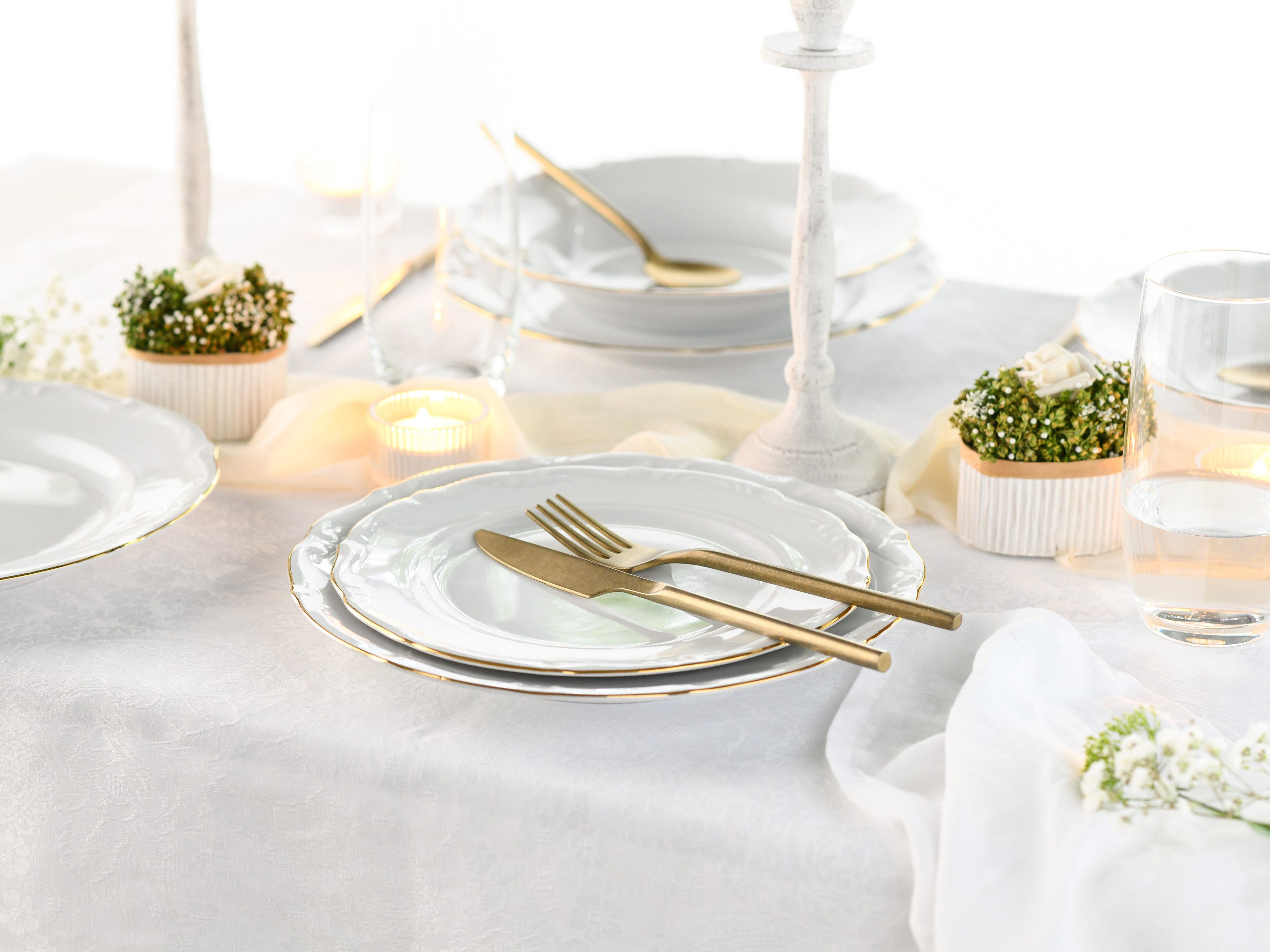 CreaTable Kombiservice Maria Theresia, Kombi-Service 30-tlg (30-tlg), 6 Personen, Porzellan, Traditionelle Porzellanform