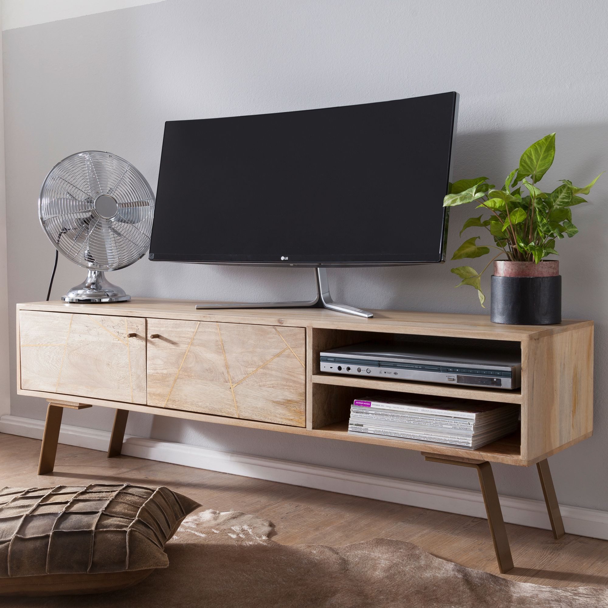FINEBUY Lowboard FB51245 Massives TV-Board 145cm Mango Massivholz hell Fernsehschrank (Fernsehschrank mit 2 Türen, Unterschrank TV Möbel), Mango Massivholz Landhaus TV Kommode 145x47x35 cm