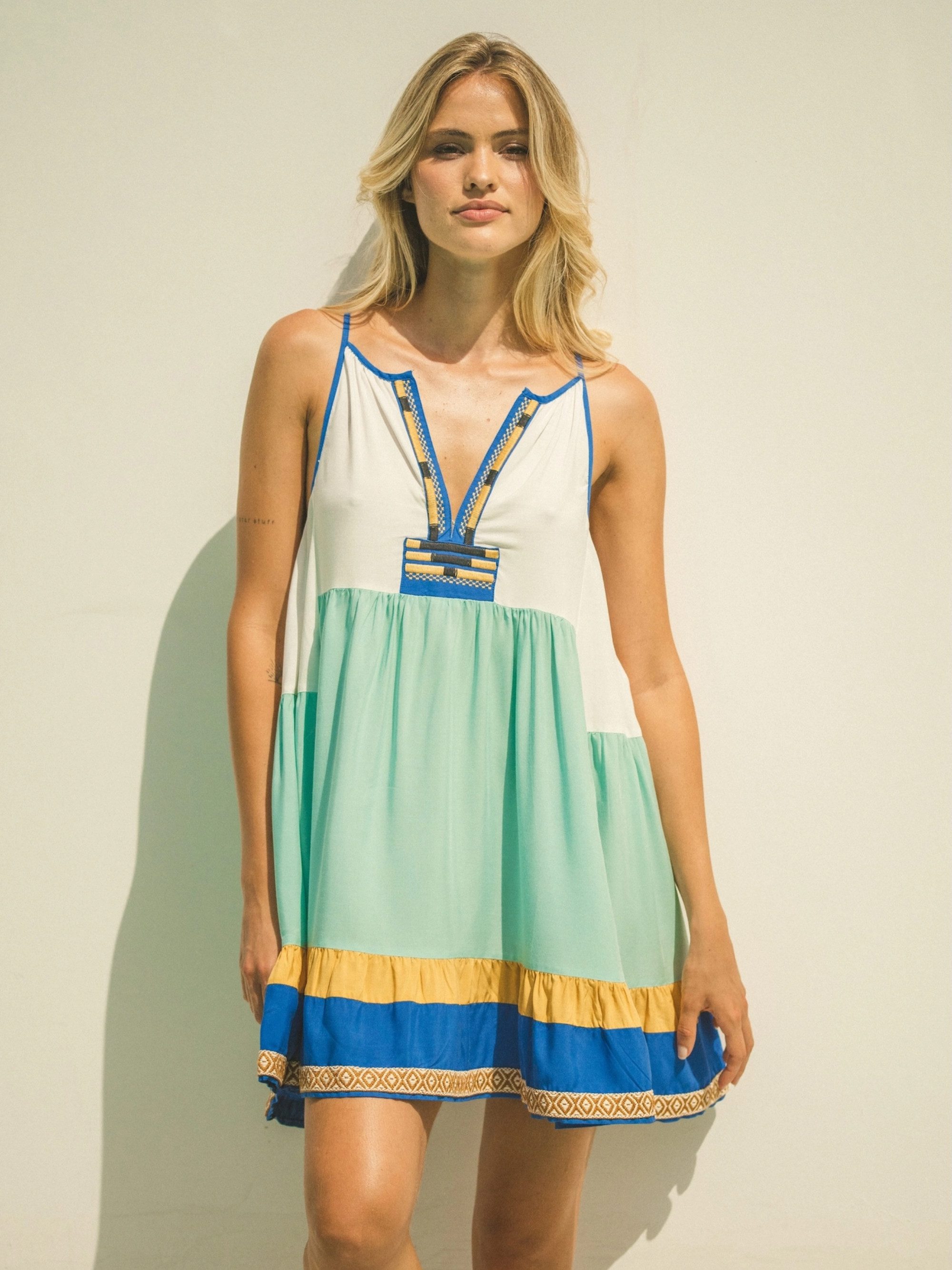 ANNIS Fashion & Accessoires Tunikakleid "AZURE BREEZE" v. Jaase (1-tlg) NEU, Viskose, luftiges Minikleid