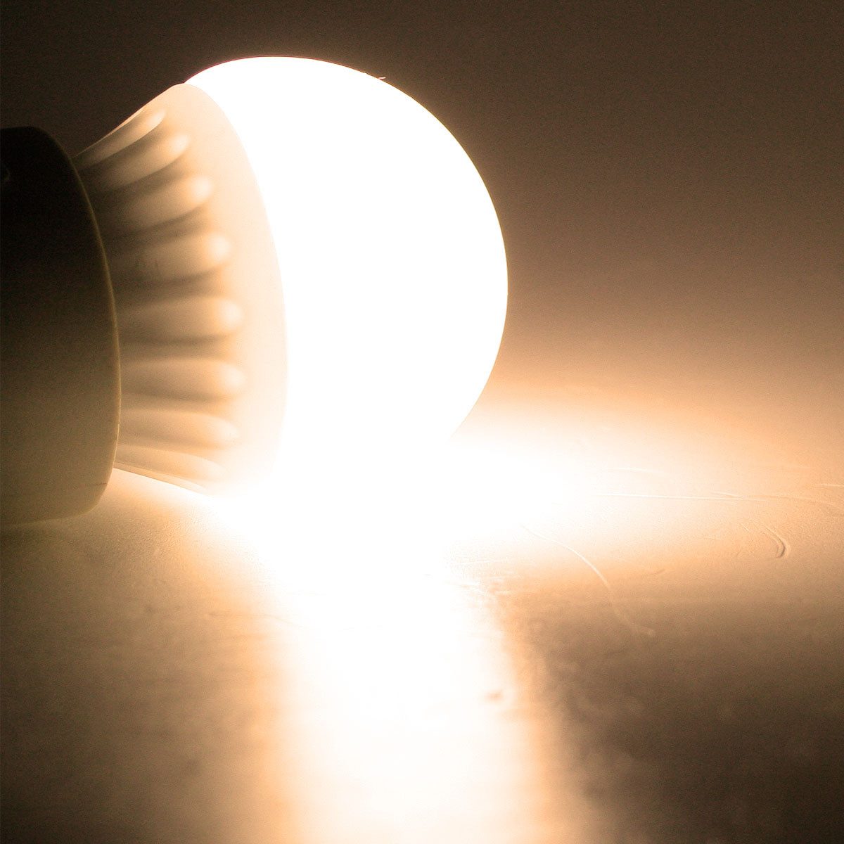 ChiliTec LED-Leuchtmittel LED Tropfenlampe T25 SMD E27 warmweiß 230V, warmweiß