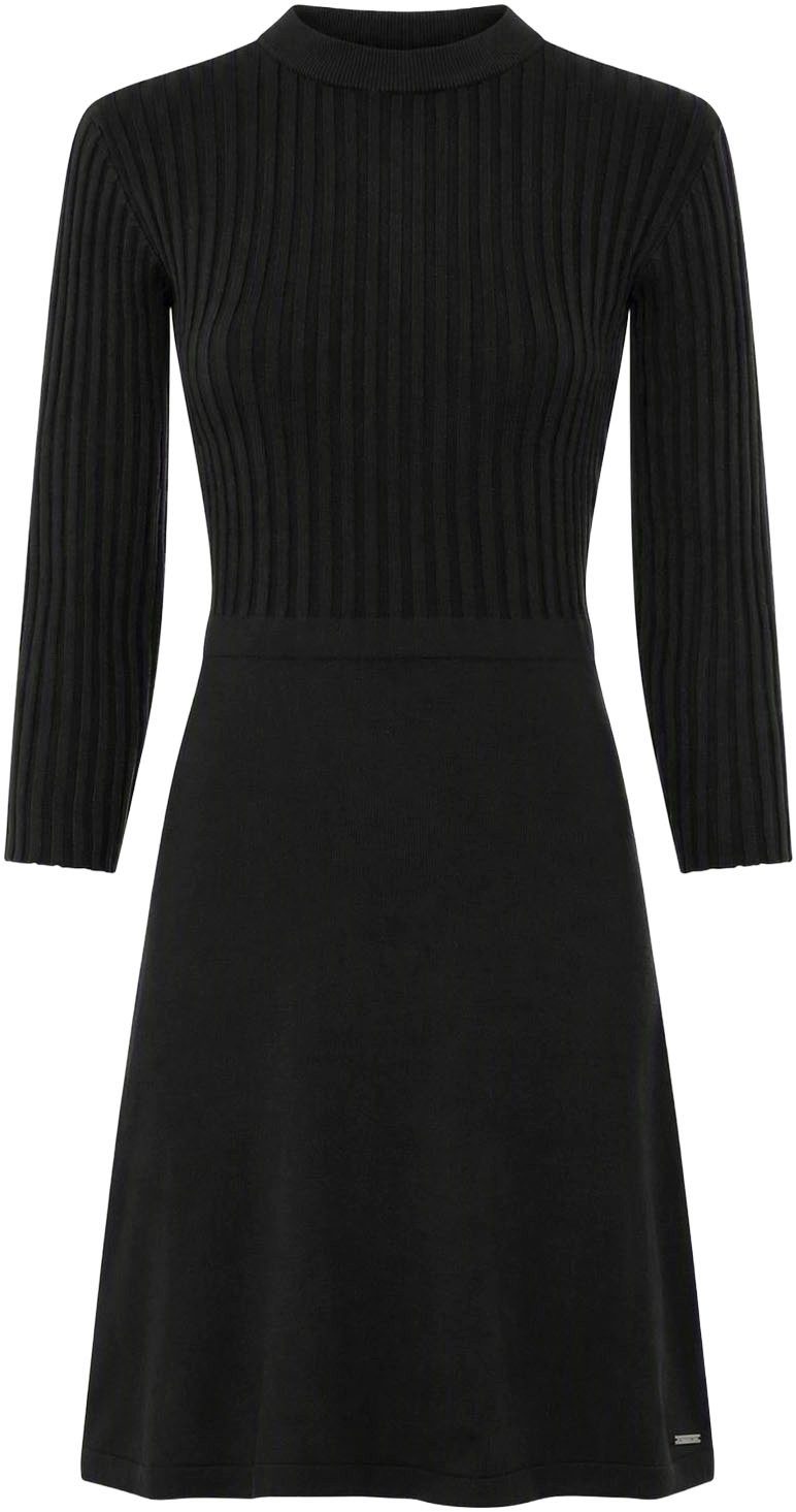 Bruno Banani Strickkleid mit ausgestellter Passform, Mini-Länge, auch in großen Größen. € 53,99, (€ 53,99 pro 1 Stk).