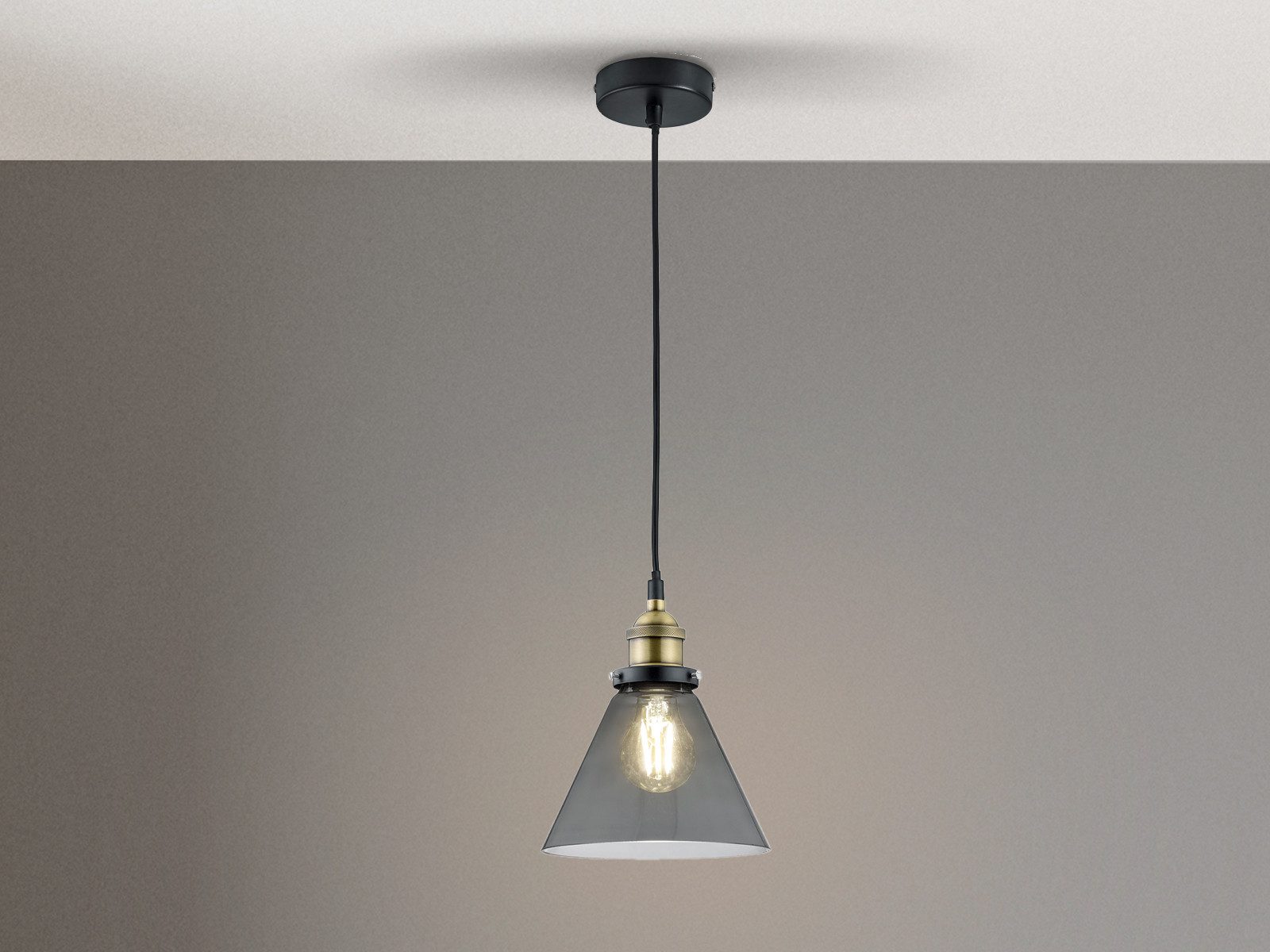 Reality Leuchten Pendelleuchte Landhausstil, mit Glasschirm Ø 18,5cm, ohne Leuchtmittel, klein einflammig für Esszimmertisch mit Lampenschirm Rauchglas