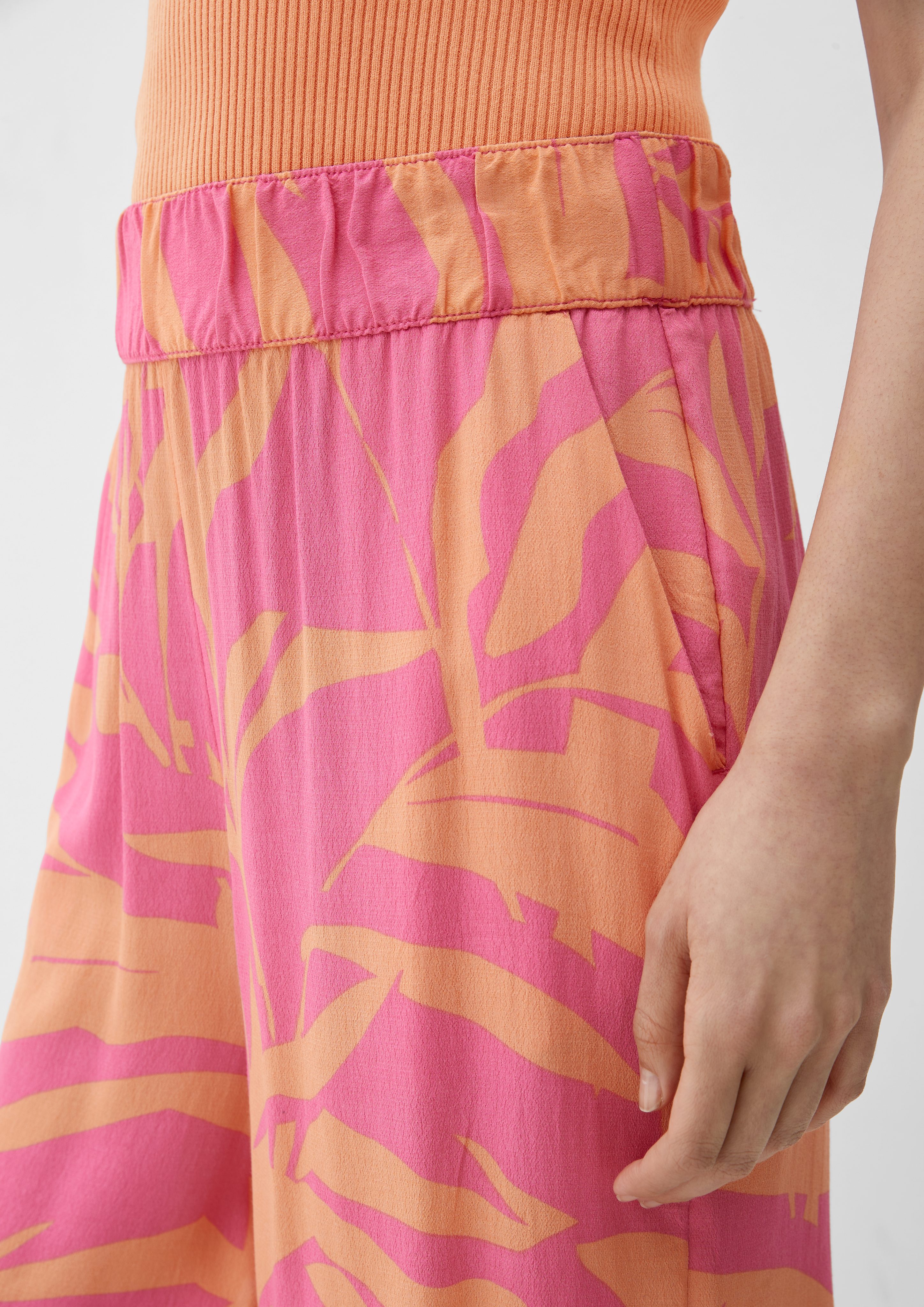 Loose: s.Oliver aus pink Shorts Shorts Viskose