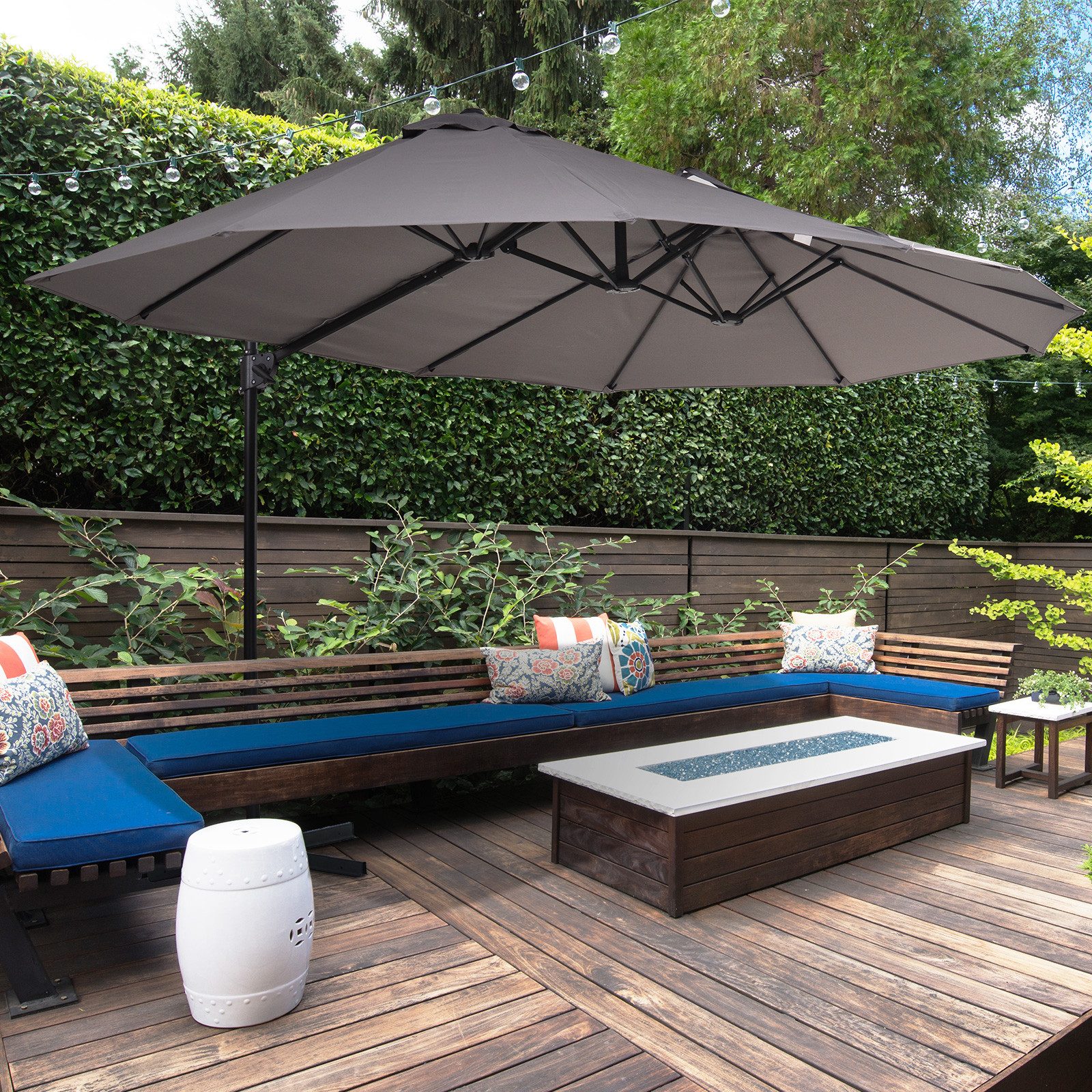 Outsunny Sonnenschirm Oval Ampelschirm mit Kurbel Schirmständer, LxB: 270x270 cm, Doppelsonnenschirm, Doppelsonnenschirm, Doppelsonnenschirm