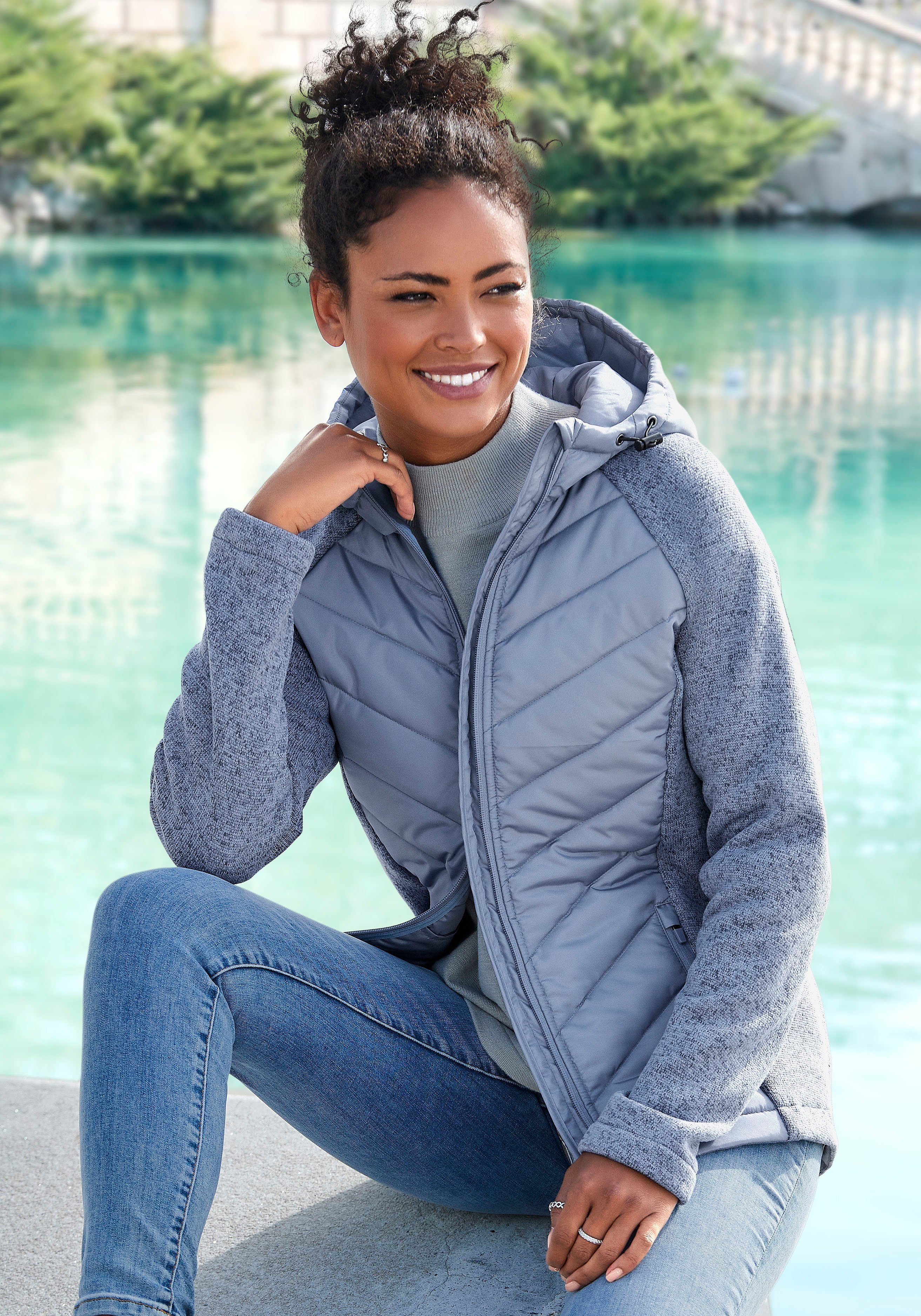Vivance by Lascana Steppjacke mit Strickfleece-Ärmeln – Bild 4 von 5