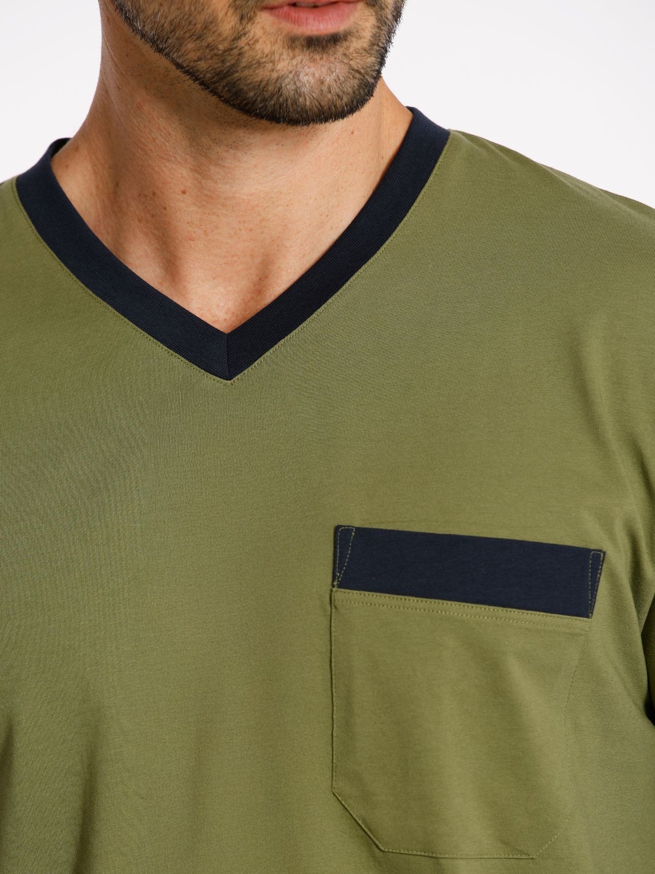 HAASIS Bodywear 1919 Pyjama Herren Pyjama 77109922-navy/olive (1 tlg) Pyjama, V-Hals, Brusttasche, Hose m. Seitentaschen
