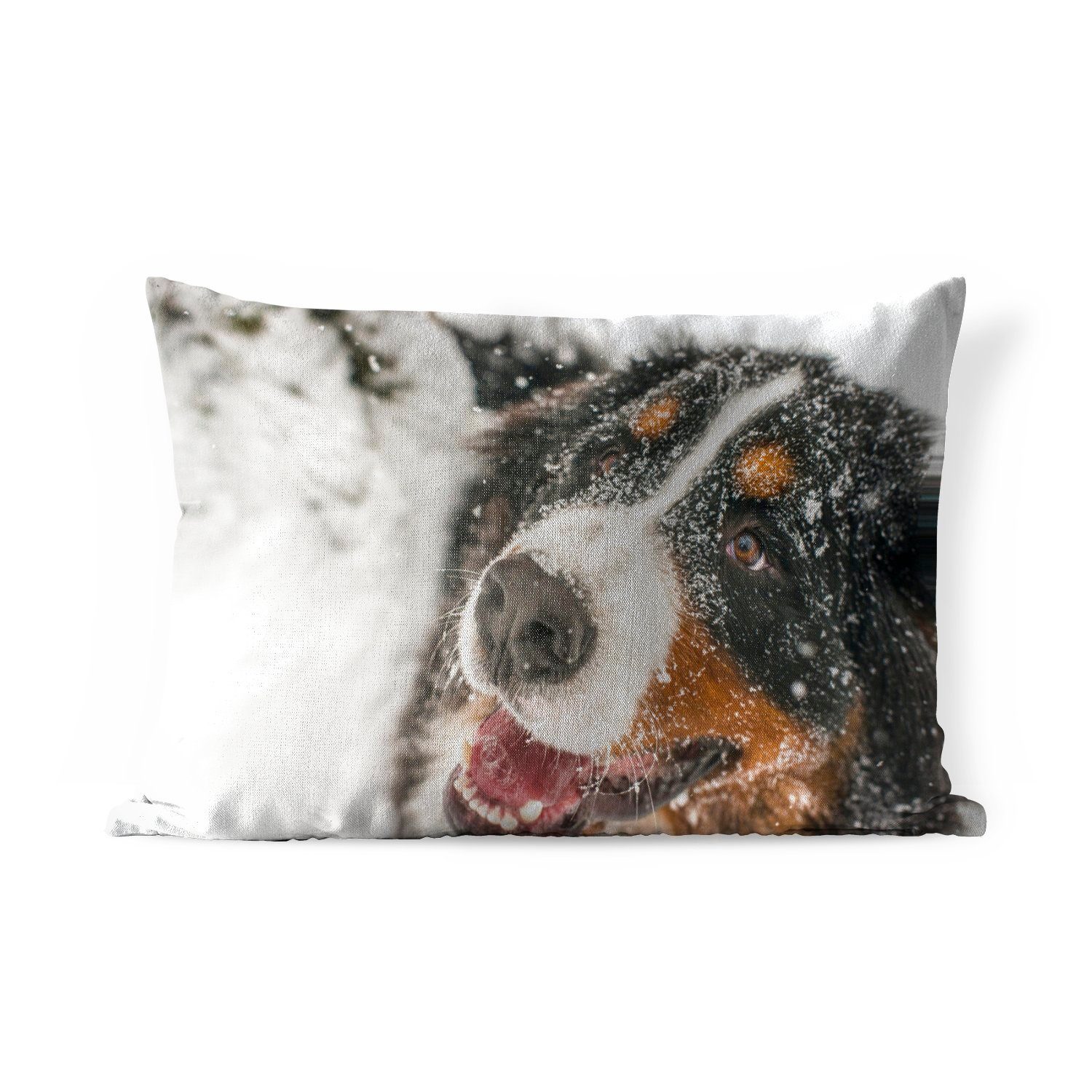 MuchoWow Dekokissen Ein Berner Sennenhund unter dem Schnee, Outdoor-Dekorationskissen, Polyester, Dekokissenbezug, Kissenhülle