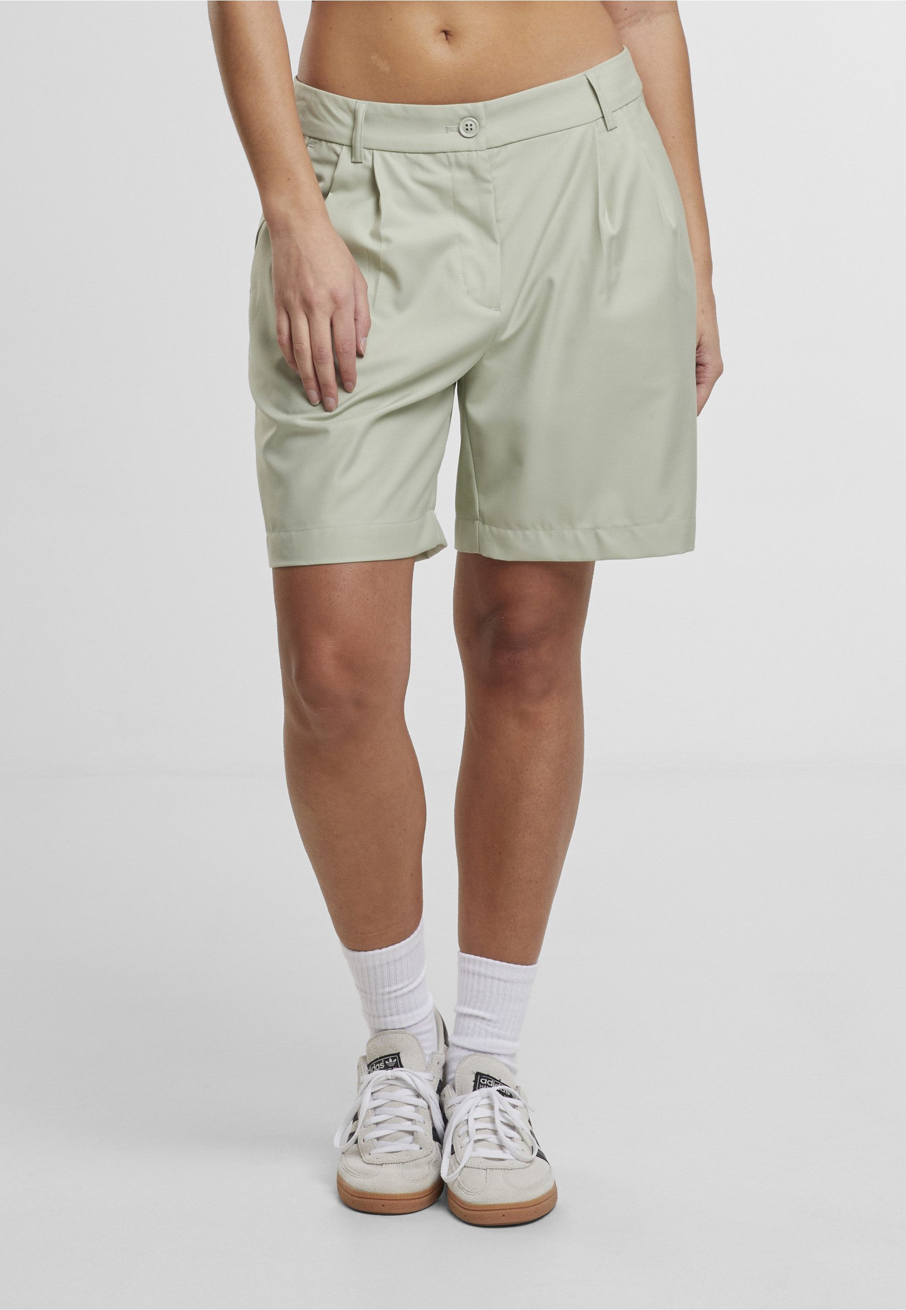 URBAN CLASSICS Shorts Urban Classics Ladies Pleated Bermuda Shorts (1-tlg)
