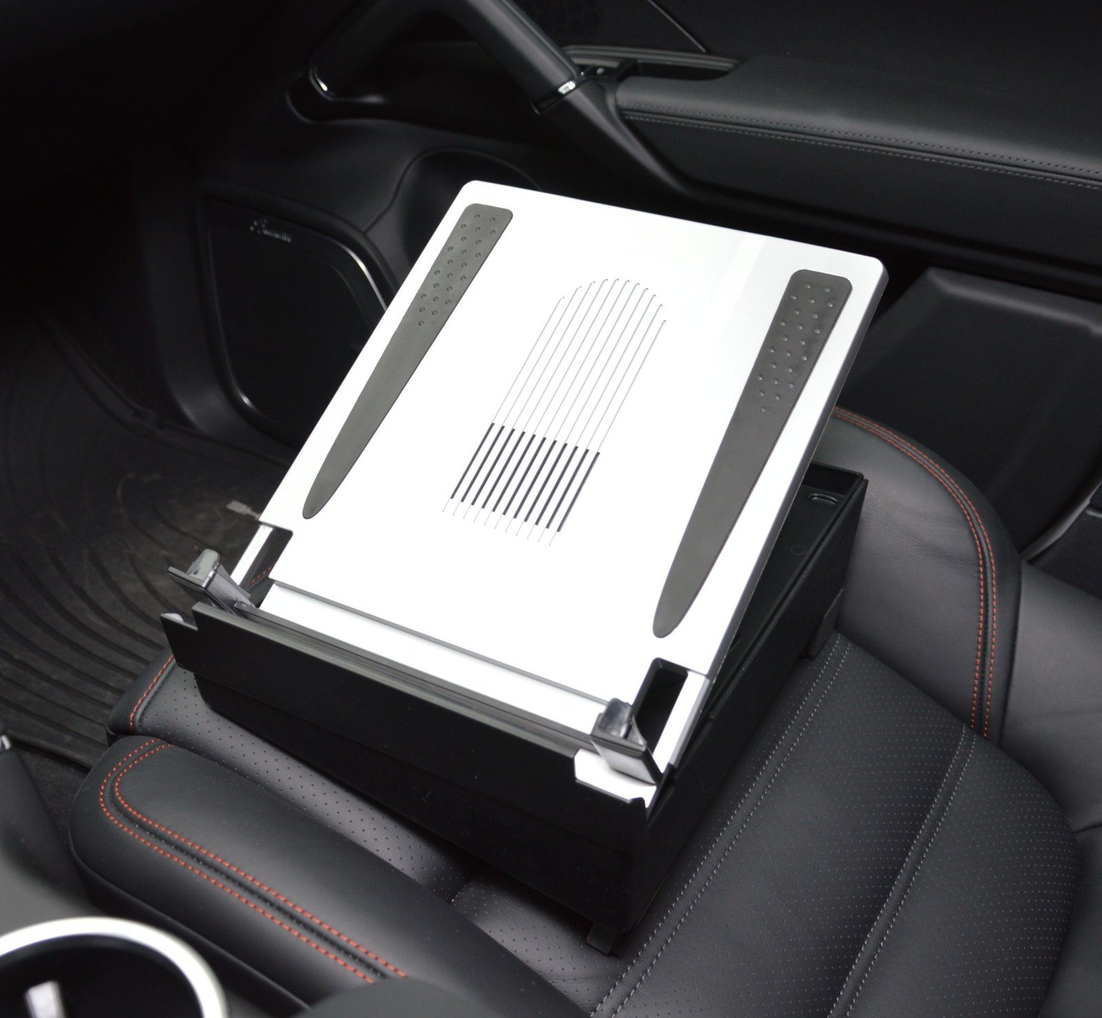 HR GRIP Pad Notebook Tablet iPad Auto Halter für Autositz mit  Höhenausgleich Tablet-Halterung
