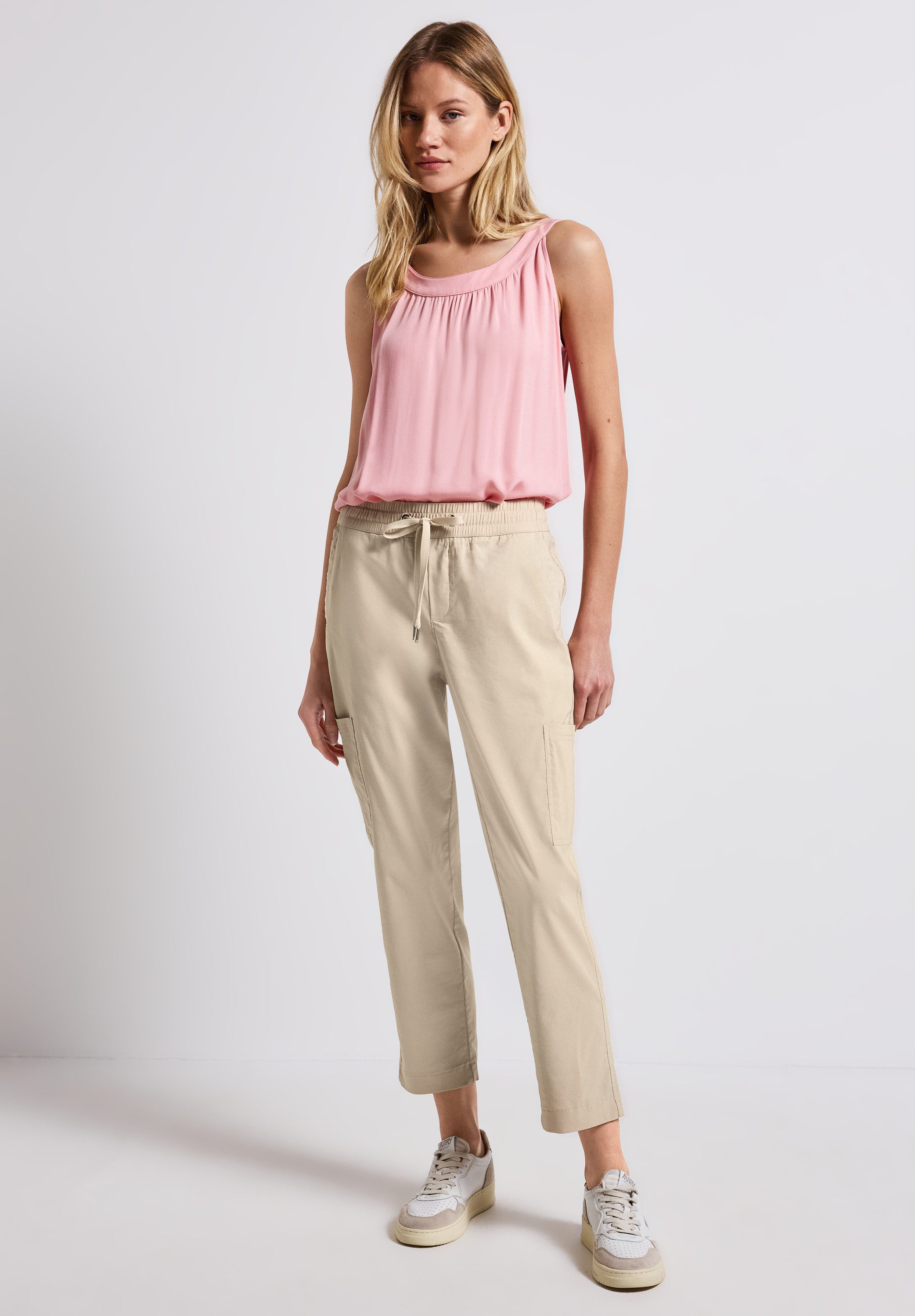 STREET ONE Röhrenhose Middle Waist