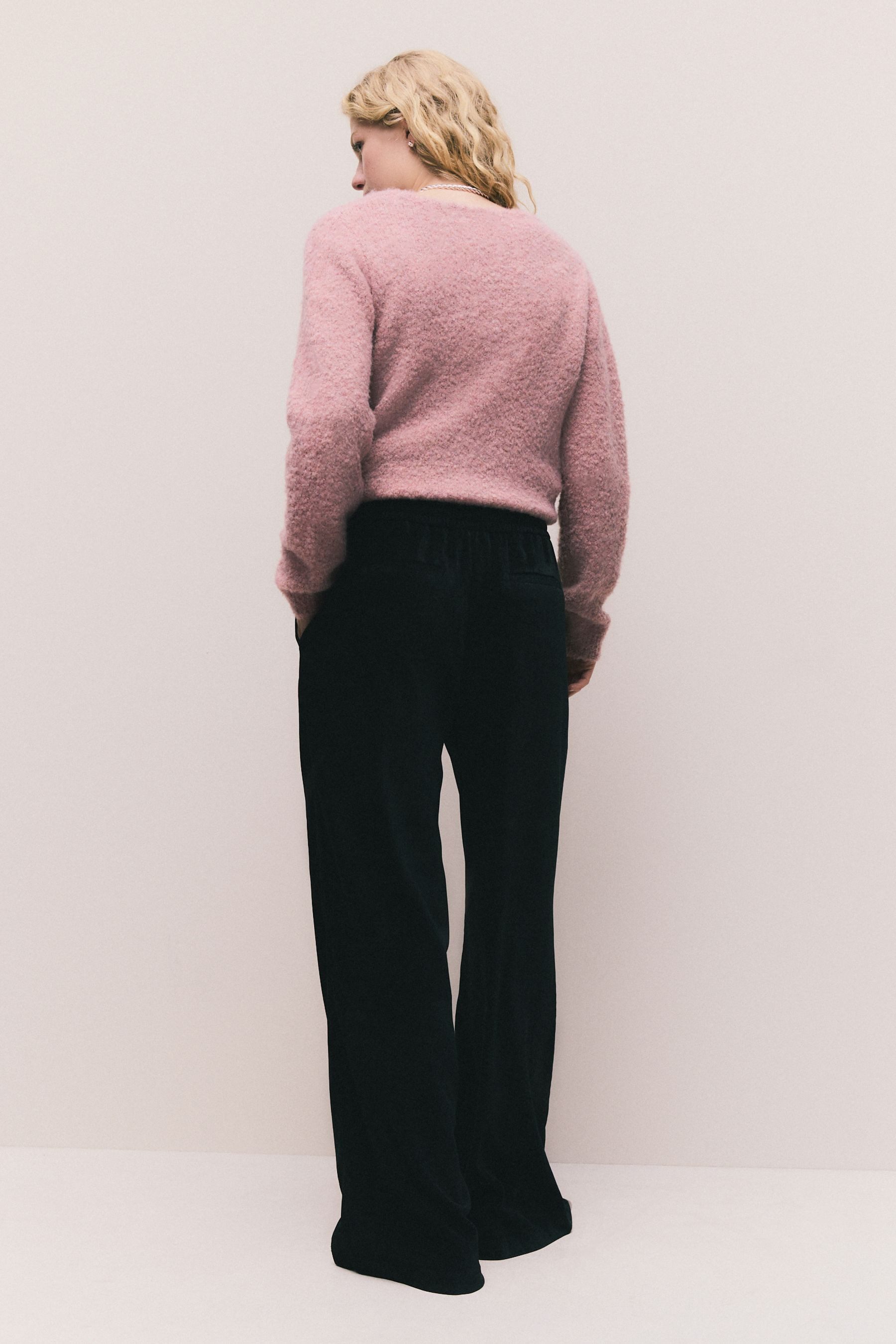 Next Samthose Hose aus Chenille mit weitem Bein (1-tlg) günstig online kaufen