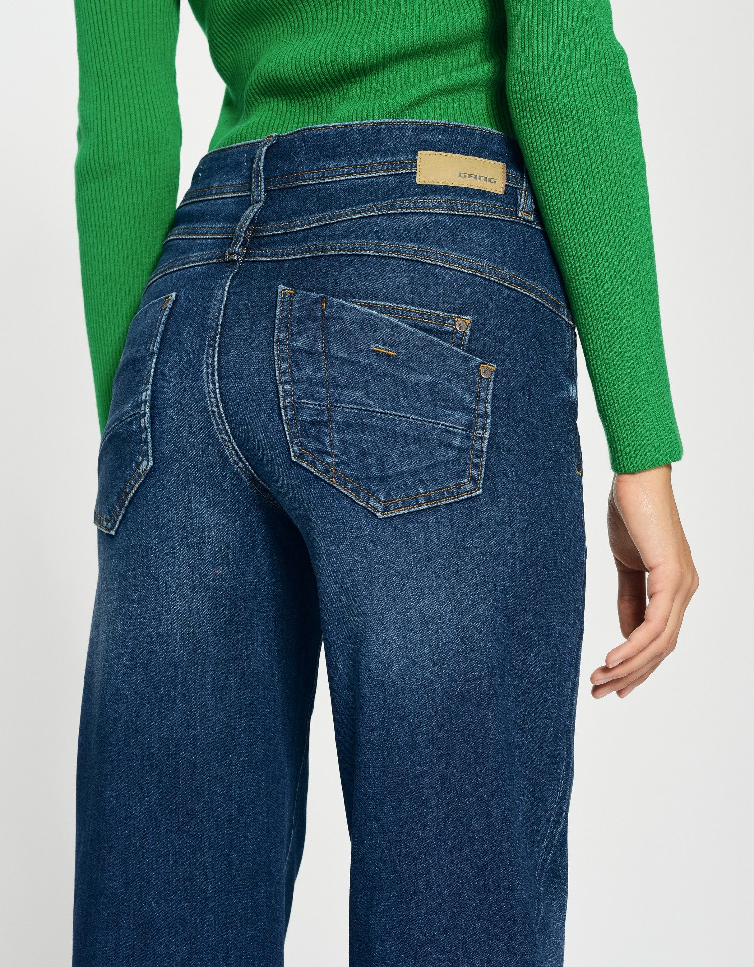 GANG 5-Pocket-Jeans 94AMELIE WIDE aus weichem SWEAT Denim
