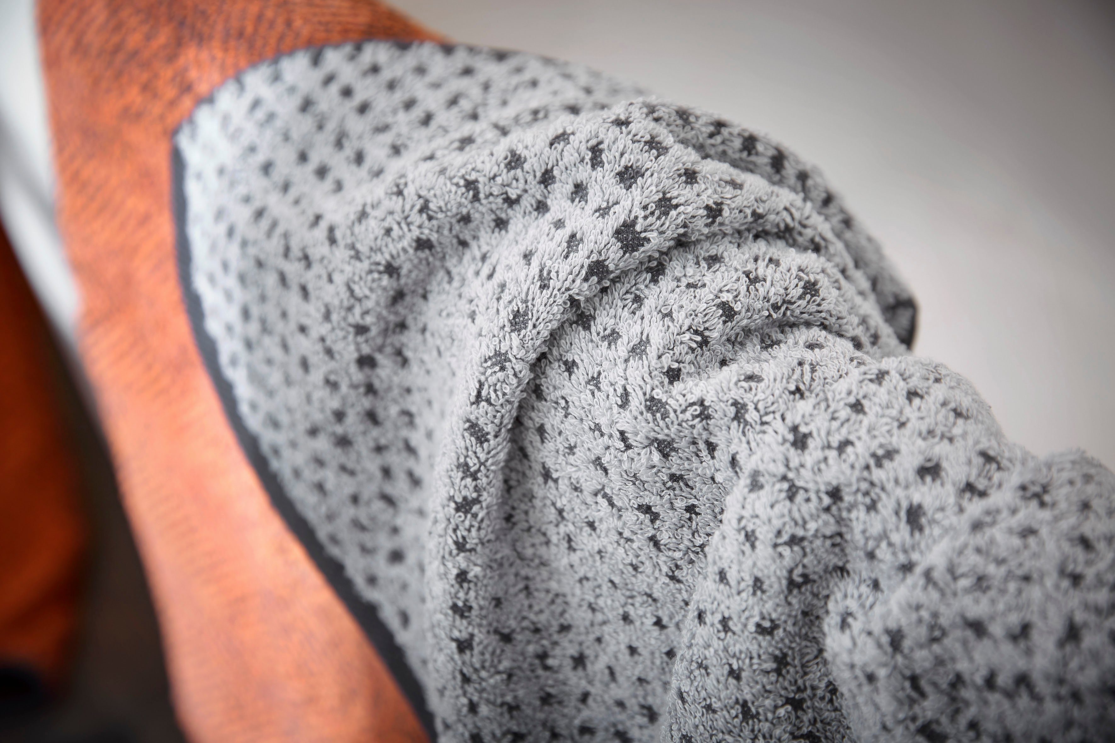 Dyckhoff Handtuch Set Golden Shades Rhombus, Walkfrottier (Set, 6-St), Kuschelig weich;4 Handtücher (50x100cm), 2 Duschtücher (70x140cm)