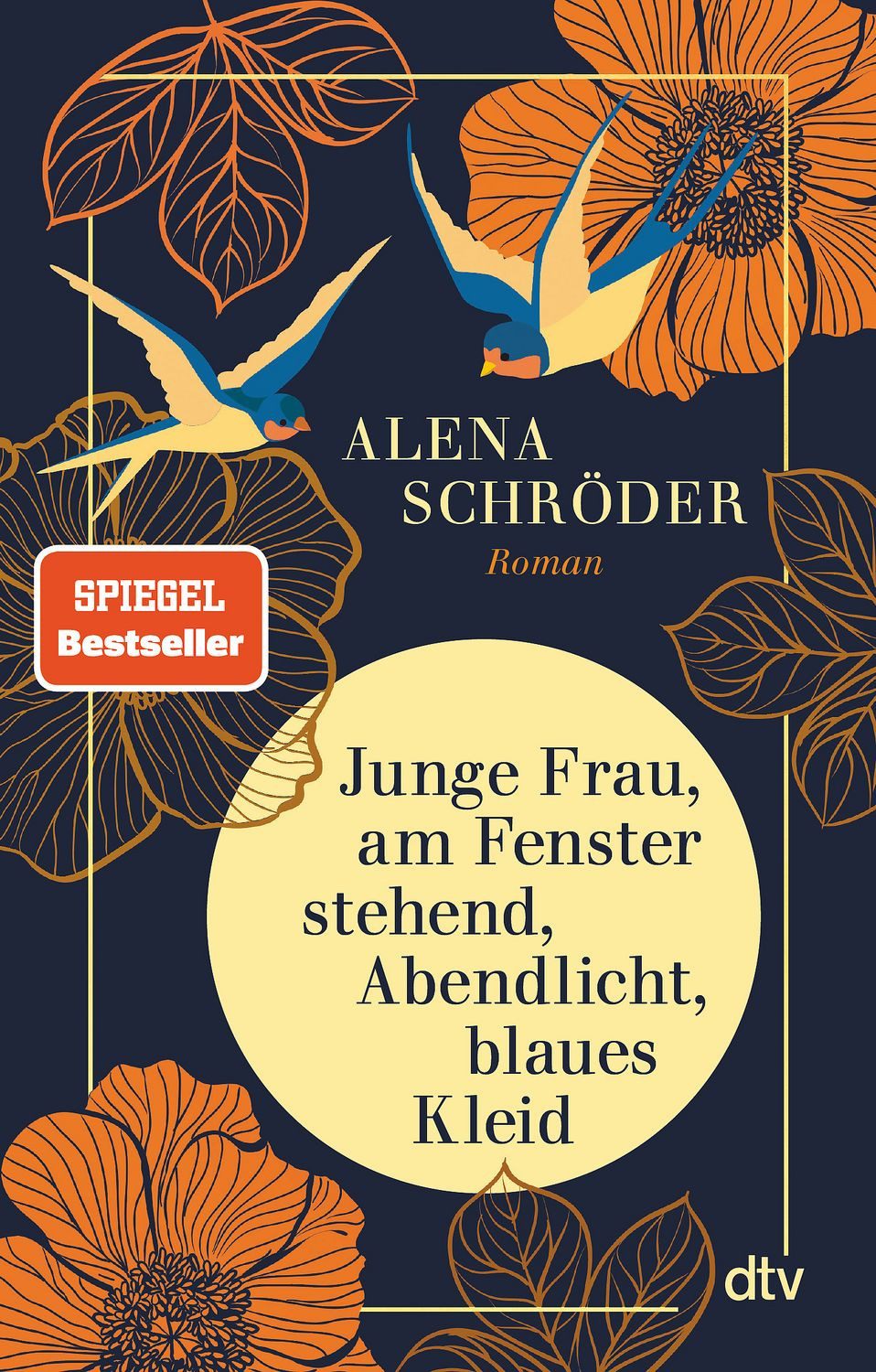 Junge Frau, am Fenster stehend, Abendlicht, blaues Kleid / Alena Schröder, Roman, »Eine berührende Jahrhundertgeschichte« BRIGITTE