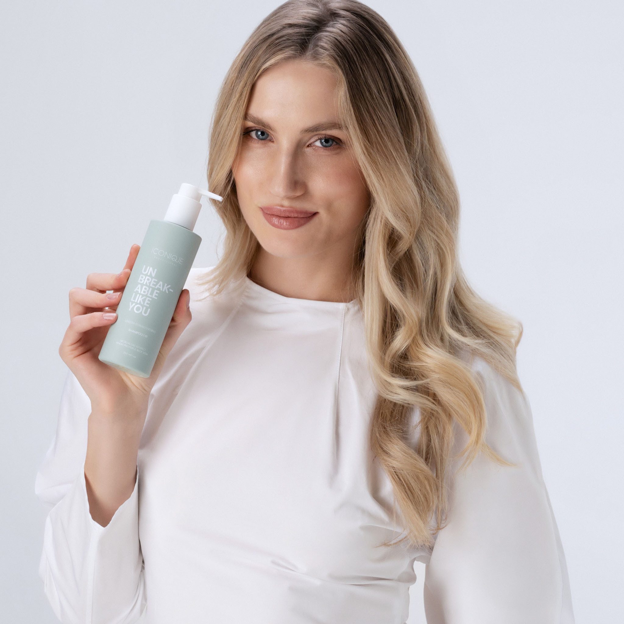 ICONIQUE Professional Haarshampoo UNBREAKABLE LIKE YOU Shampoo - Stärkung & Pflege für langes Haar